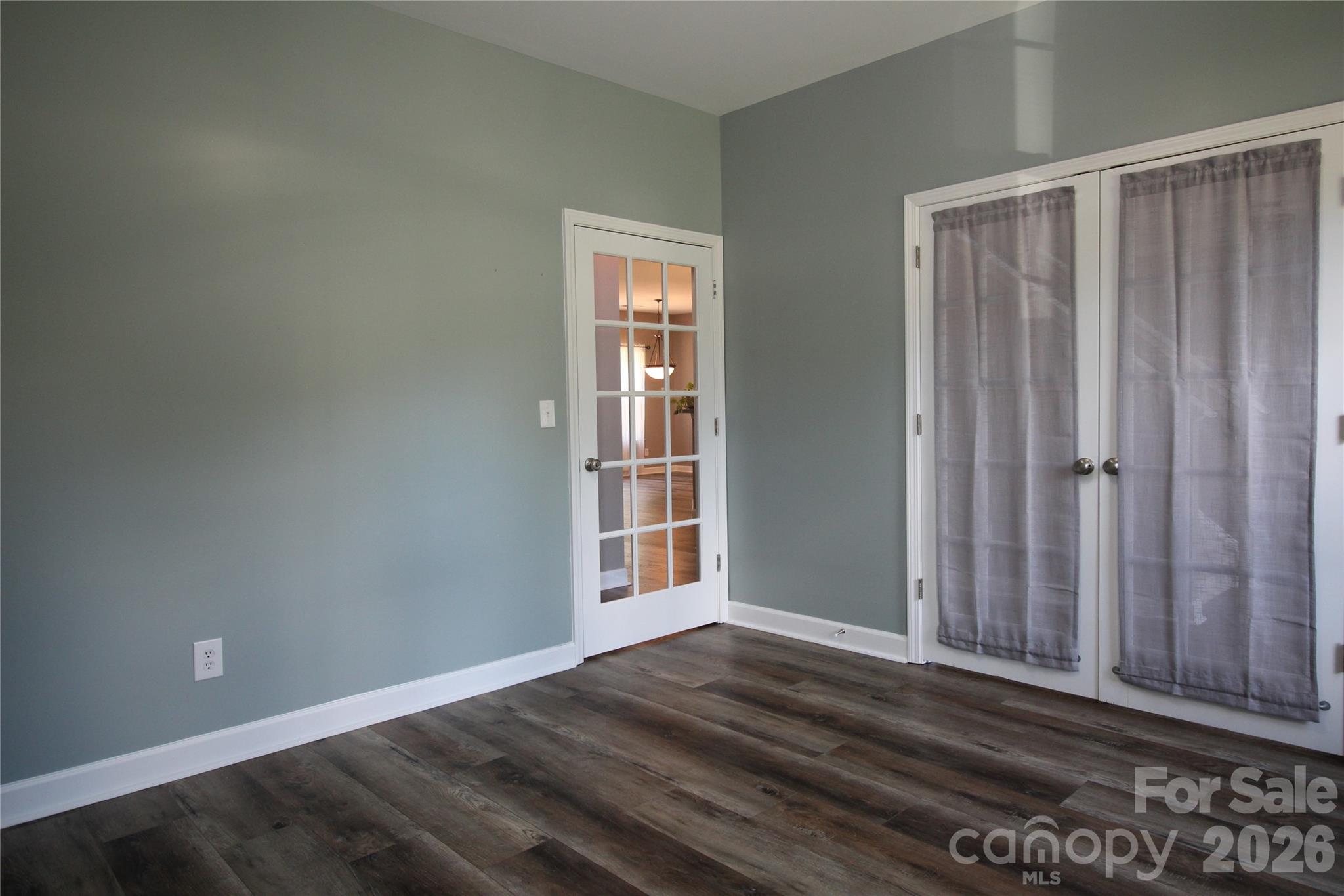 1034 Arrowhead Drive SE — Concord
