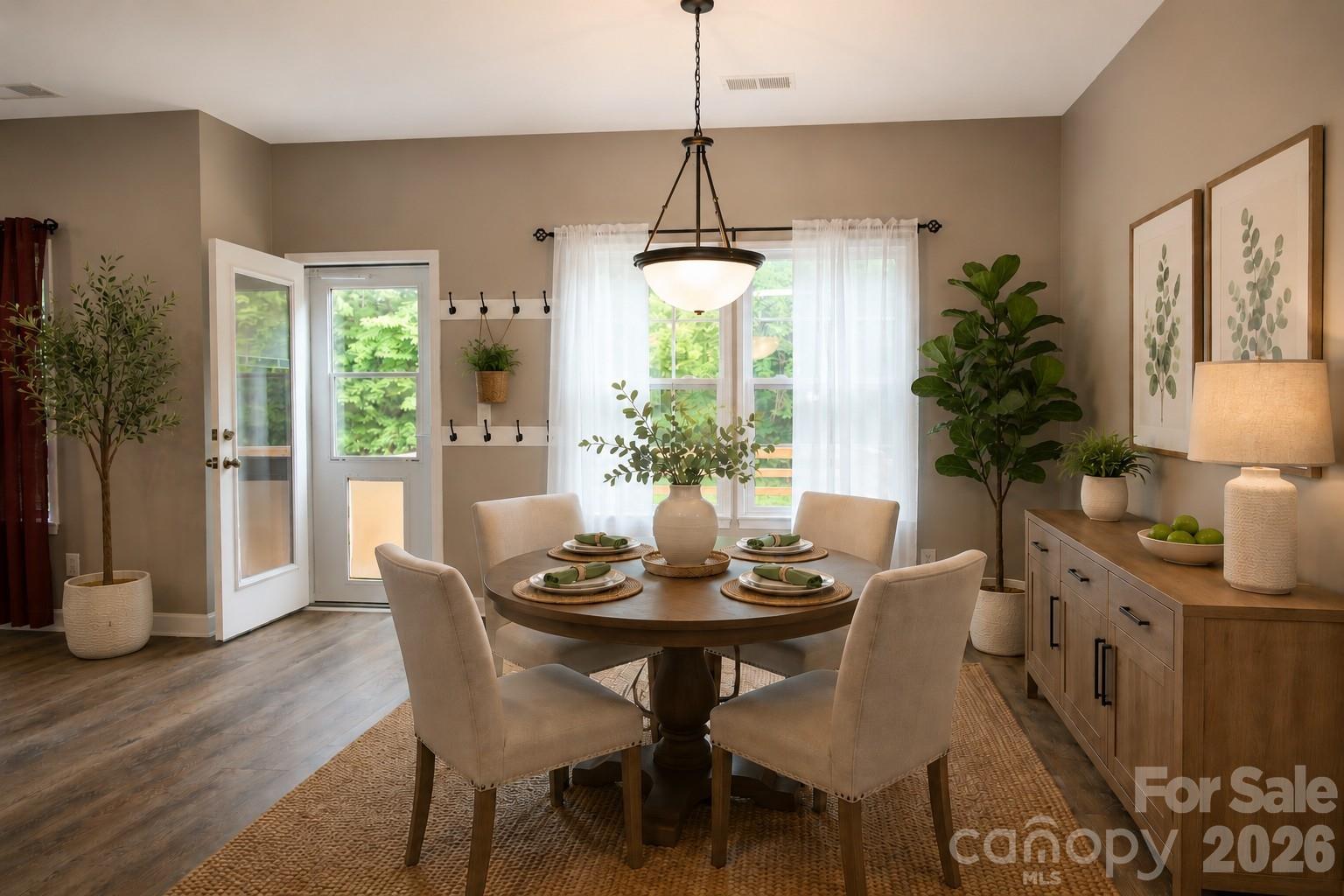 1034 Arrowhead Drive SE — Concord