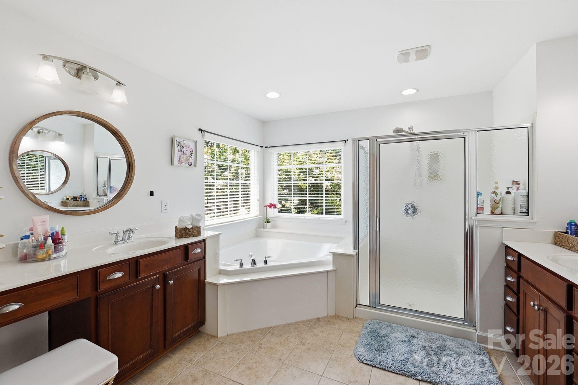 8120 Madrigal Court — Waxhaw