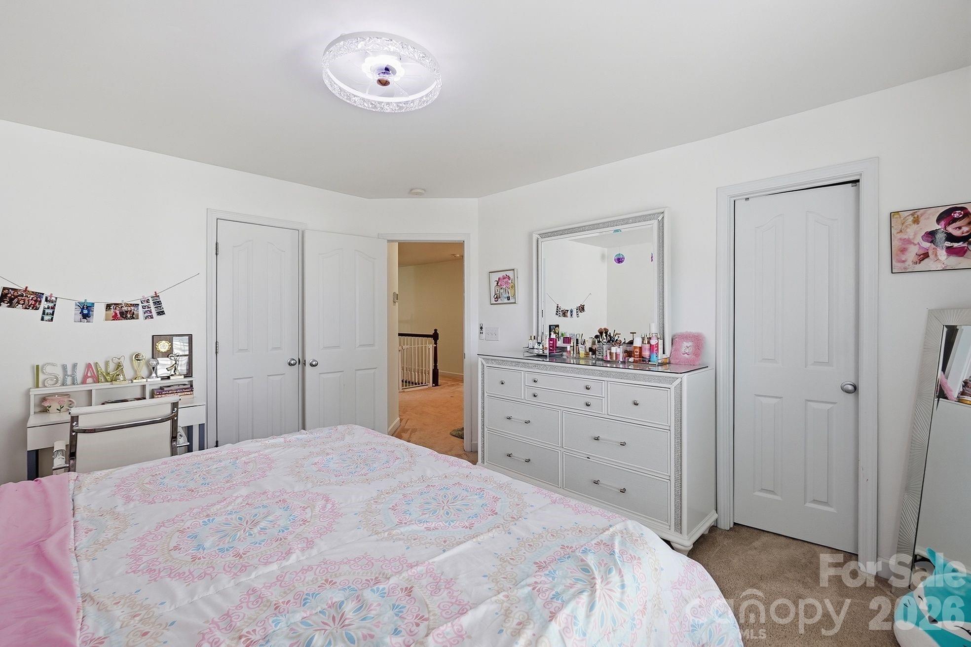 8120 Madrigal Court — Waxhaw