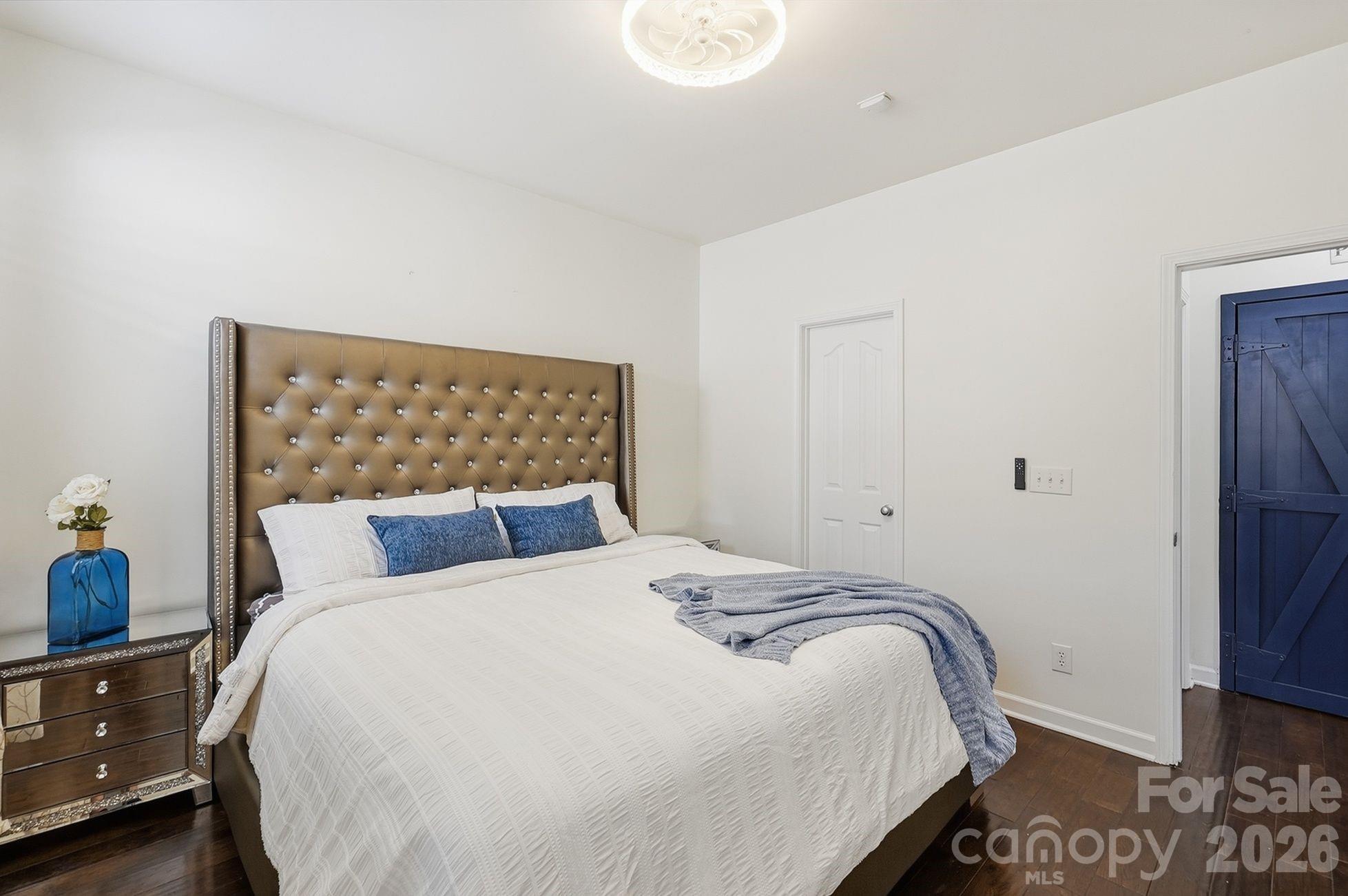 8120 Madrigal Court — Waxhaw