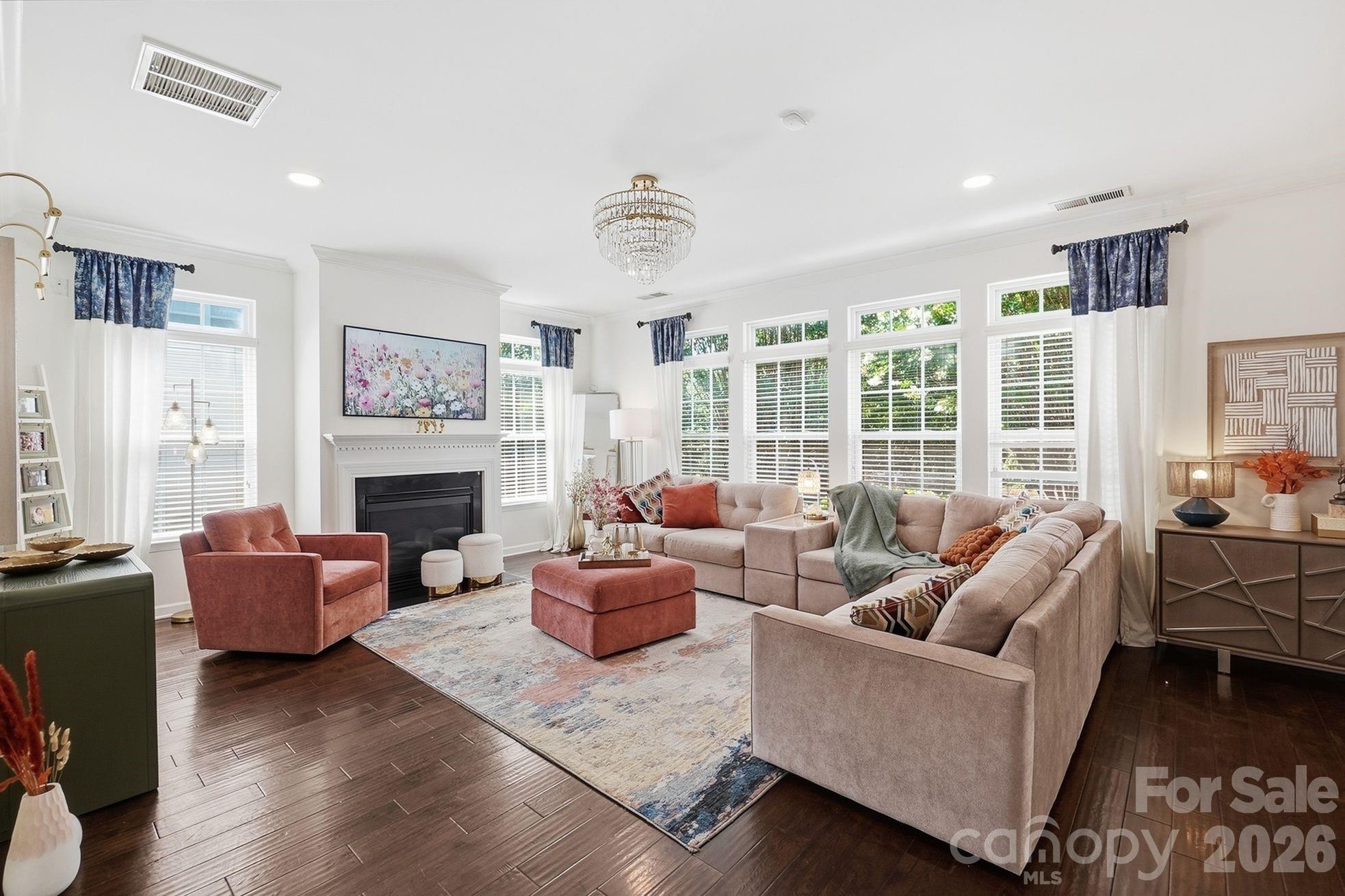 8120 Madrigal Court — Waxhaw