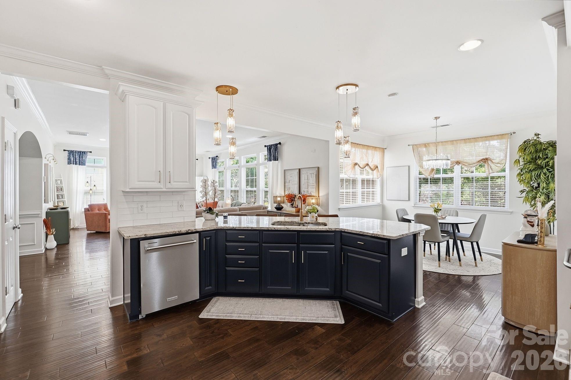 8120 Madrigal Court — Waxhaw