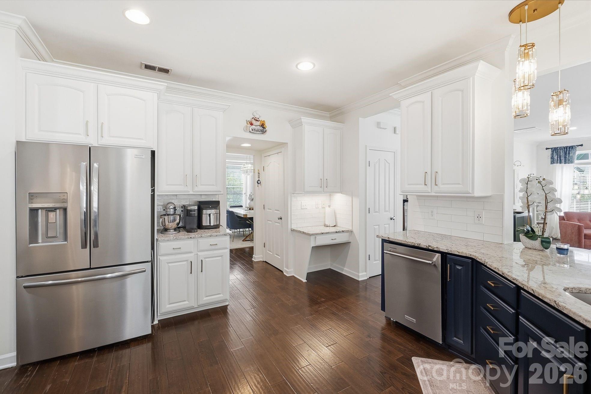 8120 Madrigal Court — Waxhaw