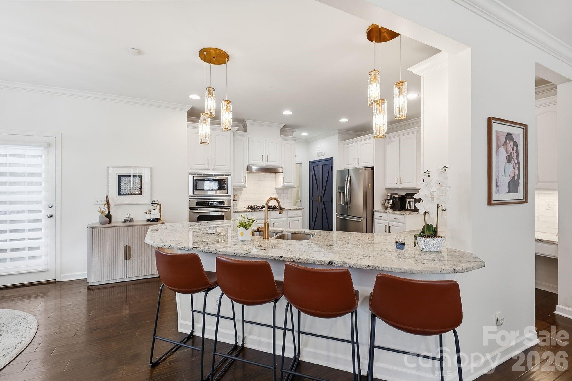 8120 Madrigal Court — Waxhaw