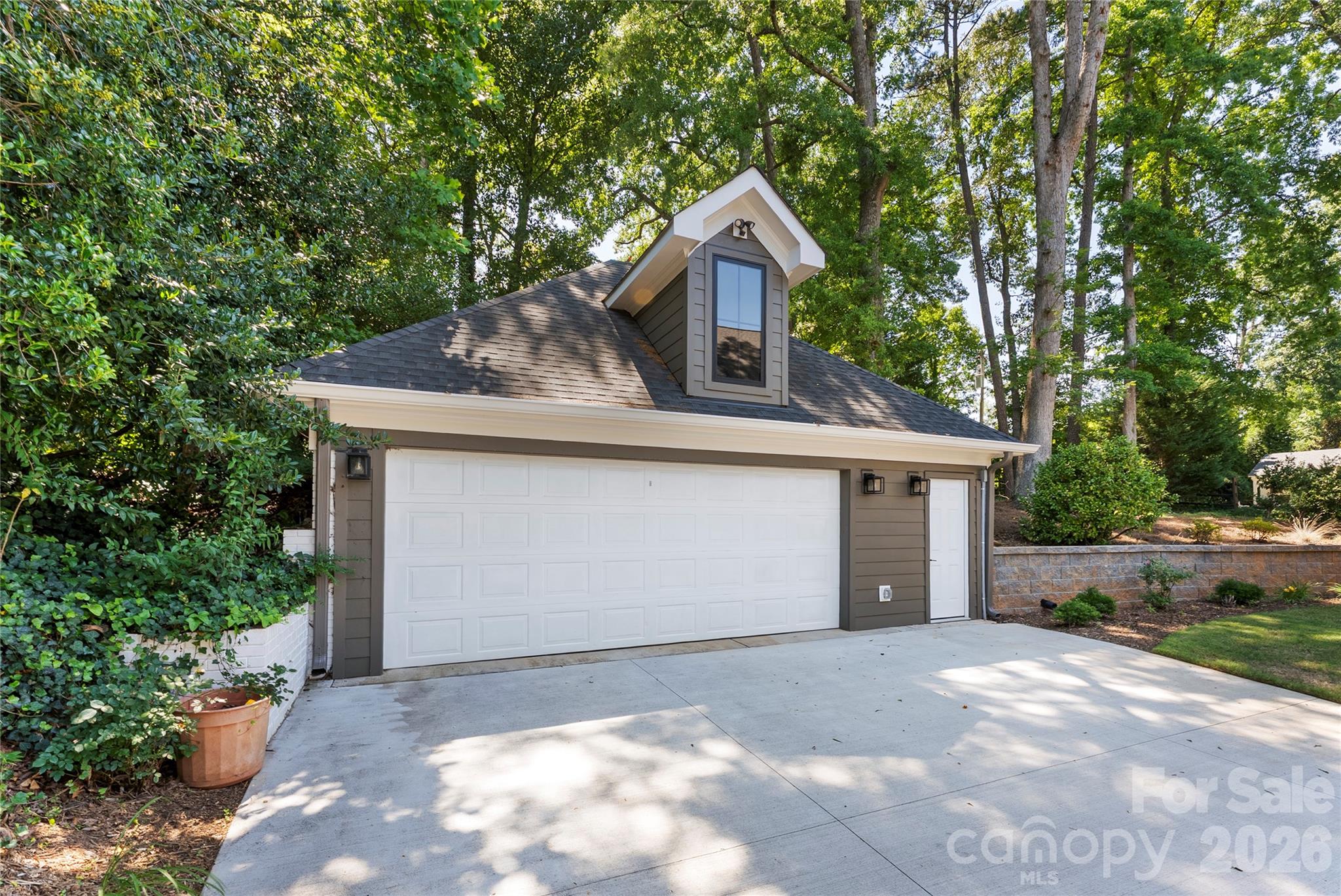 1550 Coventry Road — Charlotte