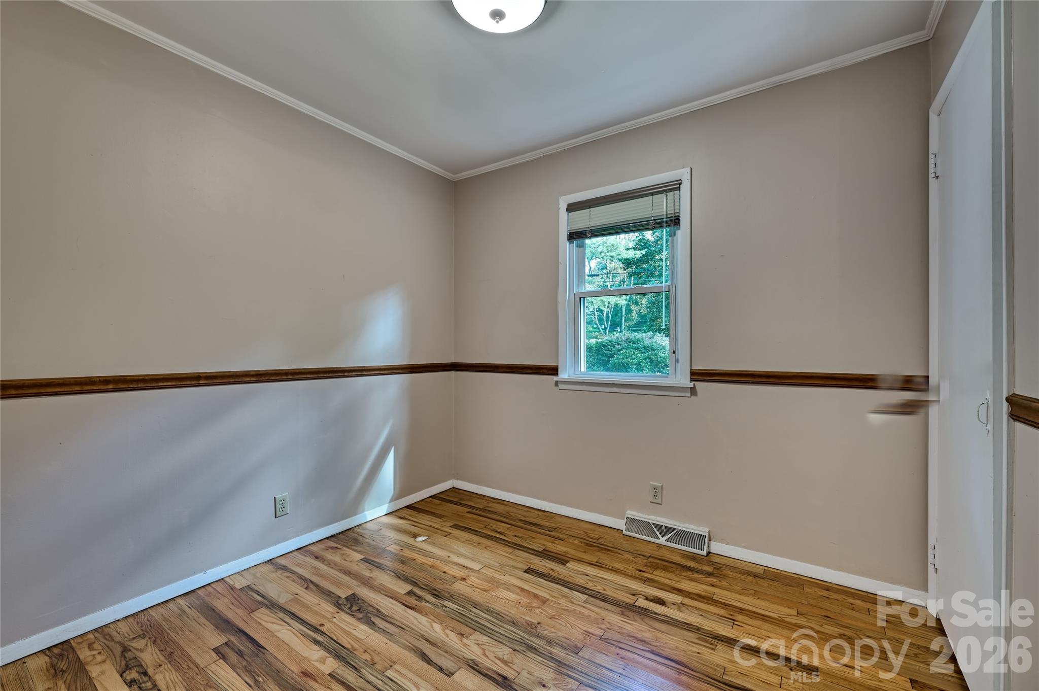 556 Shortoff Road — Highlands