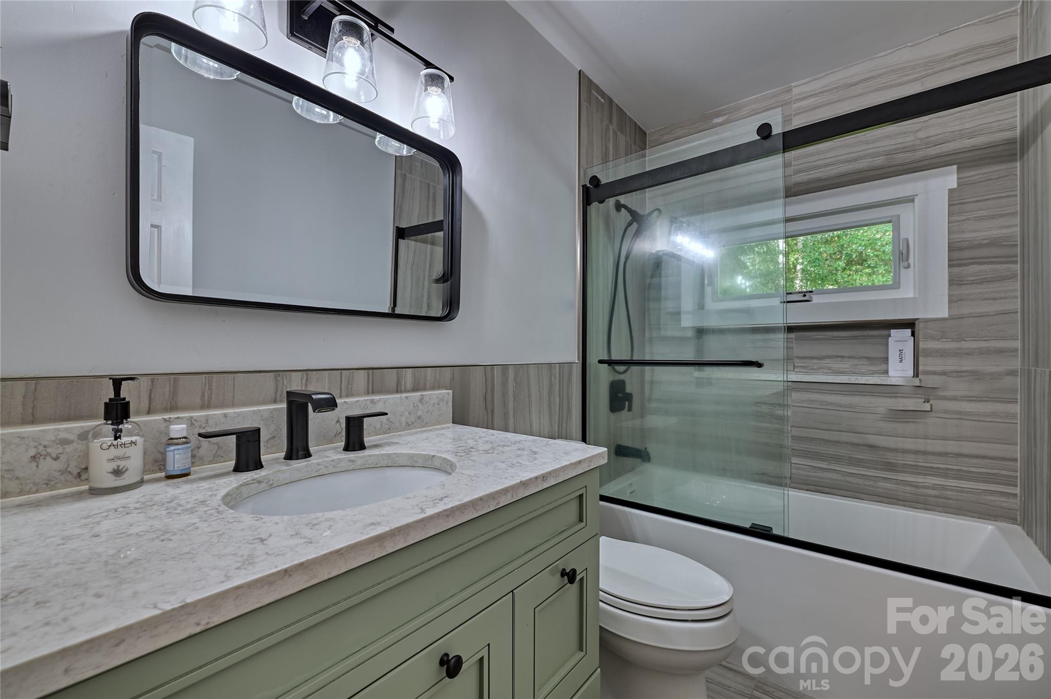 556 Shortoff Road — Highlands