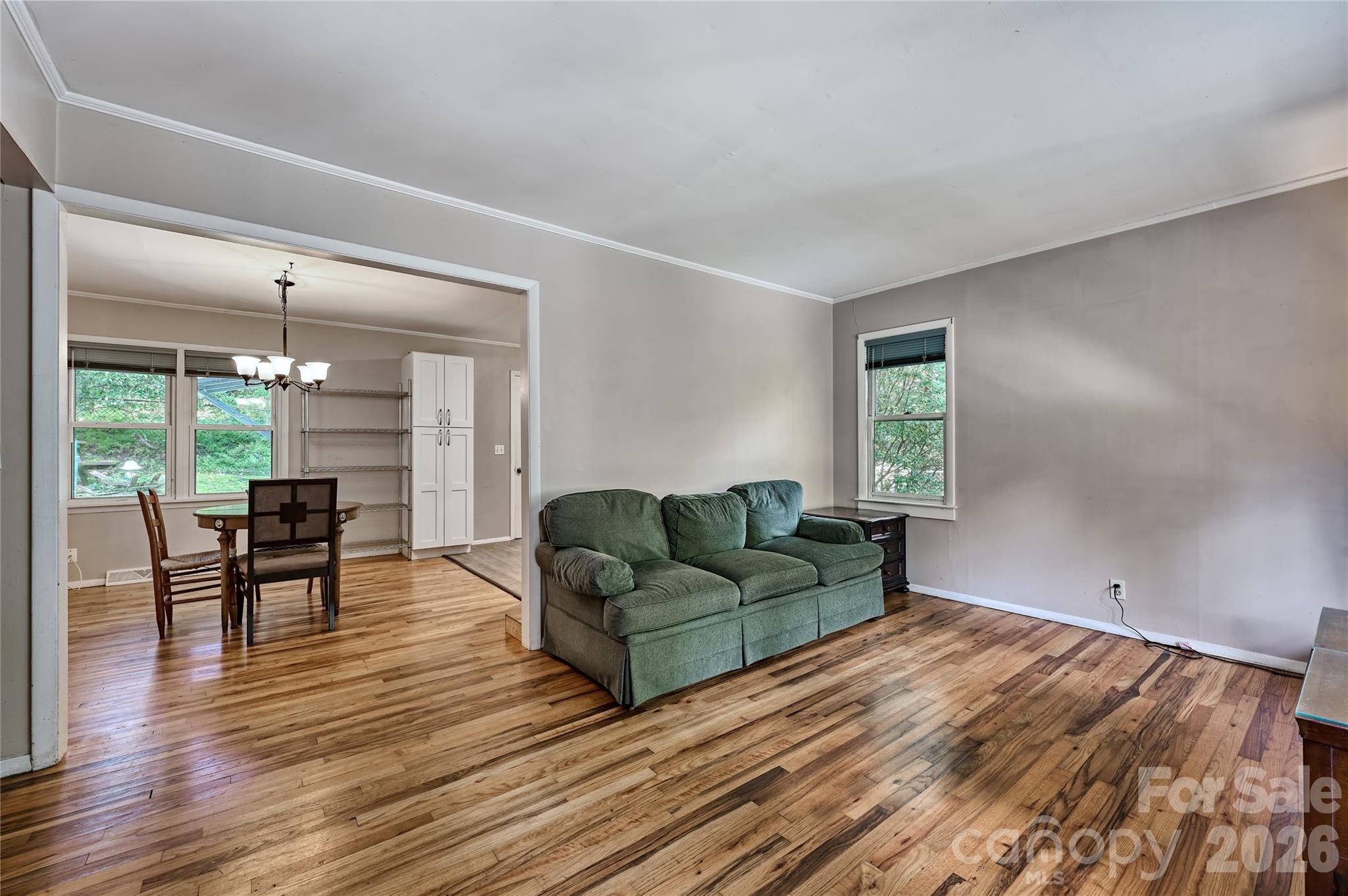 556 Shortoff Road — Highlands