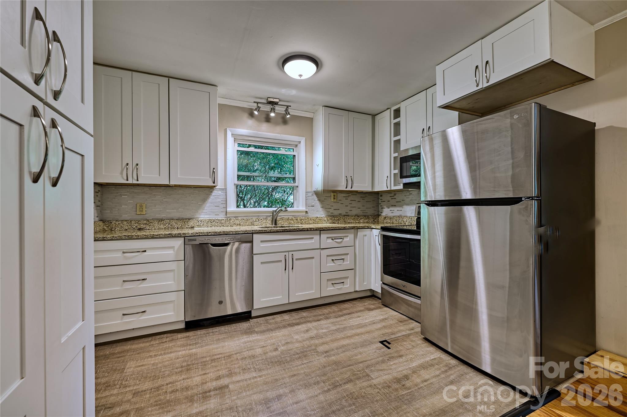 556 Shortoff Road — Highlands