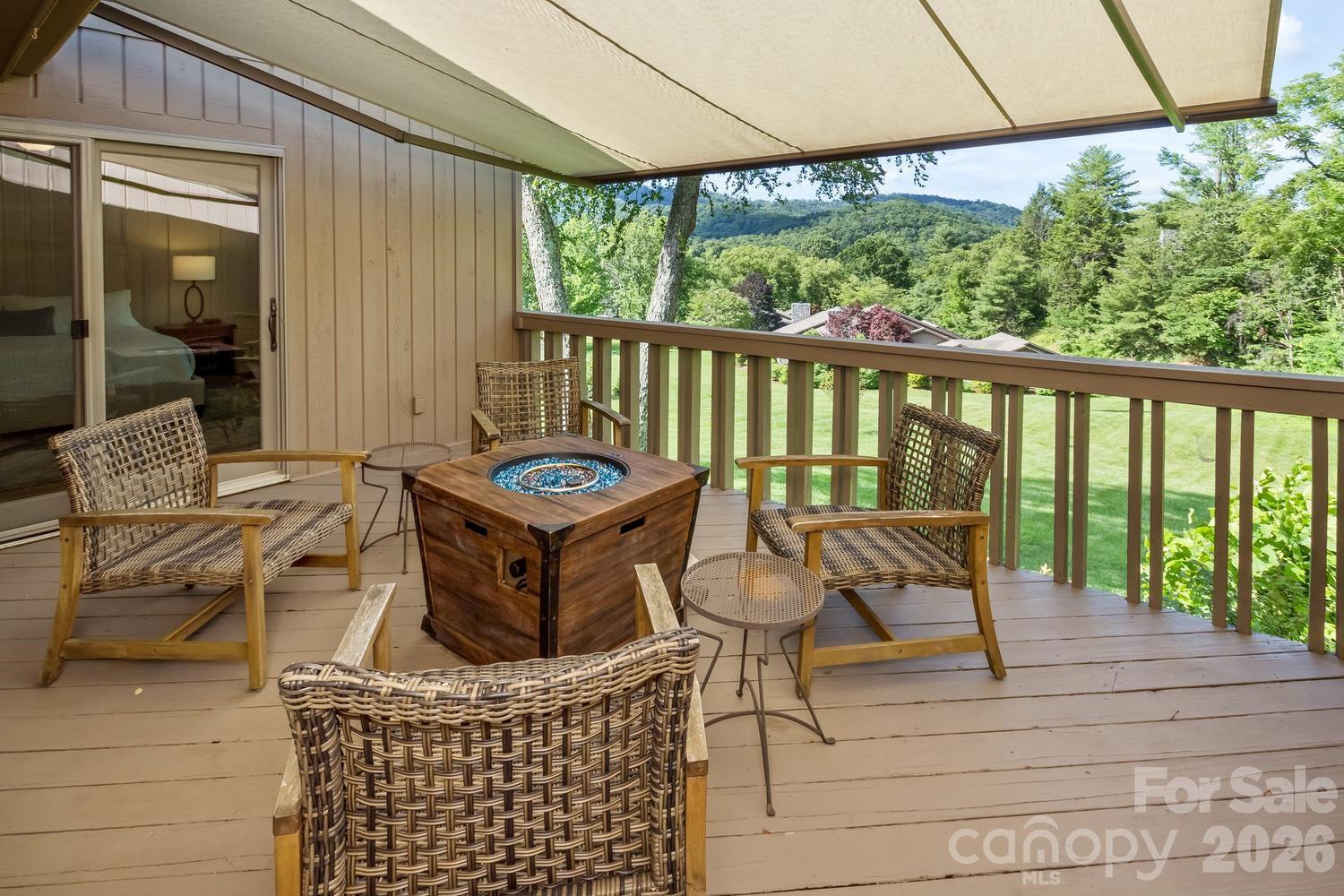 9 Ridge Terrace — Asheville