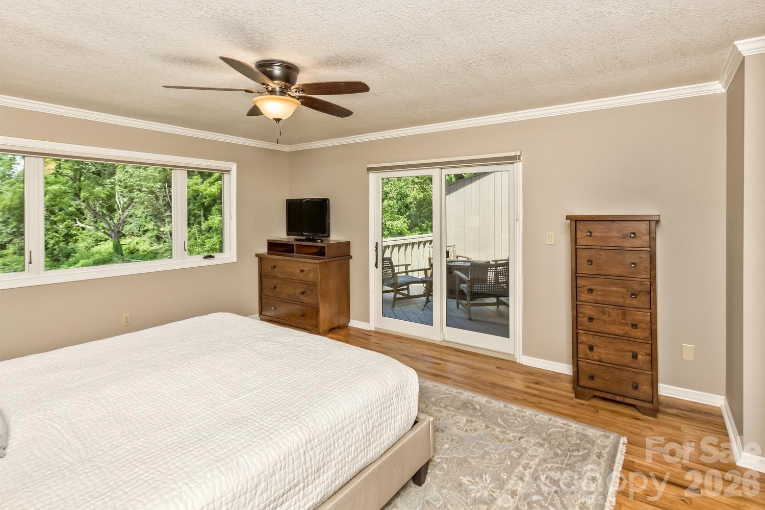 9 Ridge Terrace — Asheville