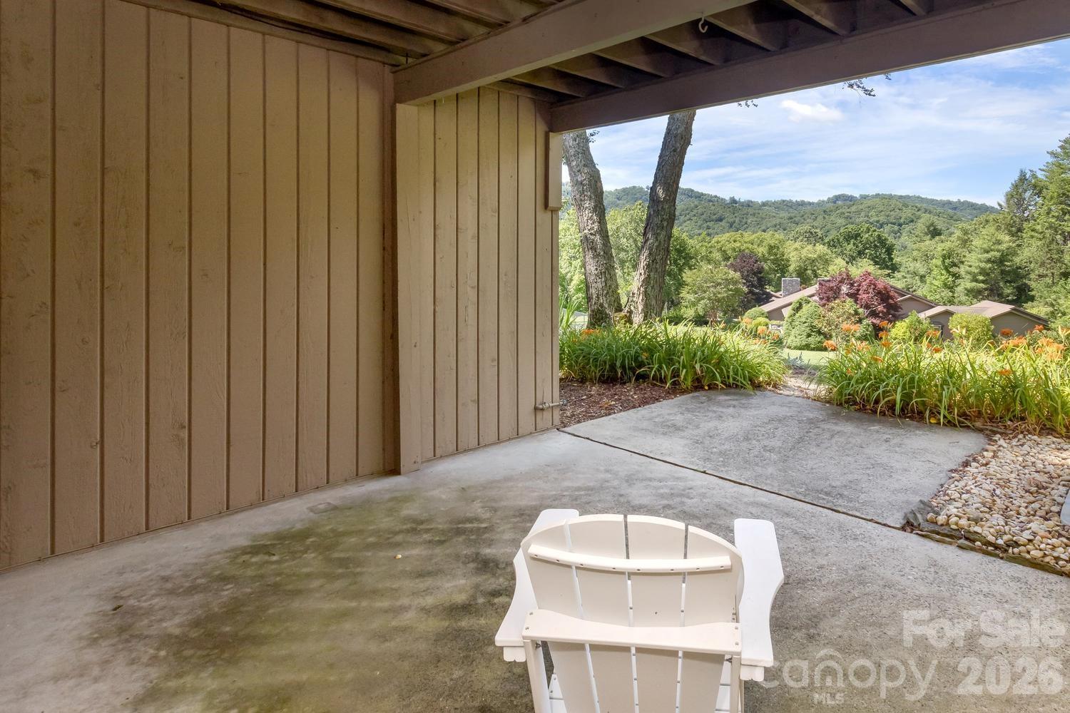 9 Ridge Terrace — Asheville