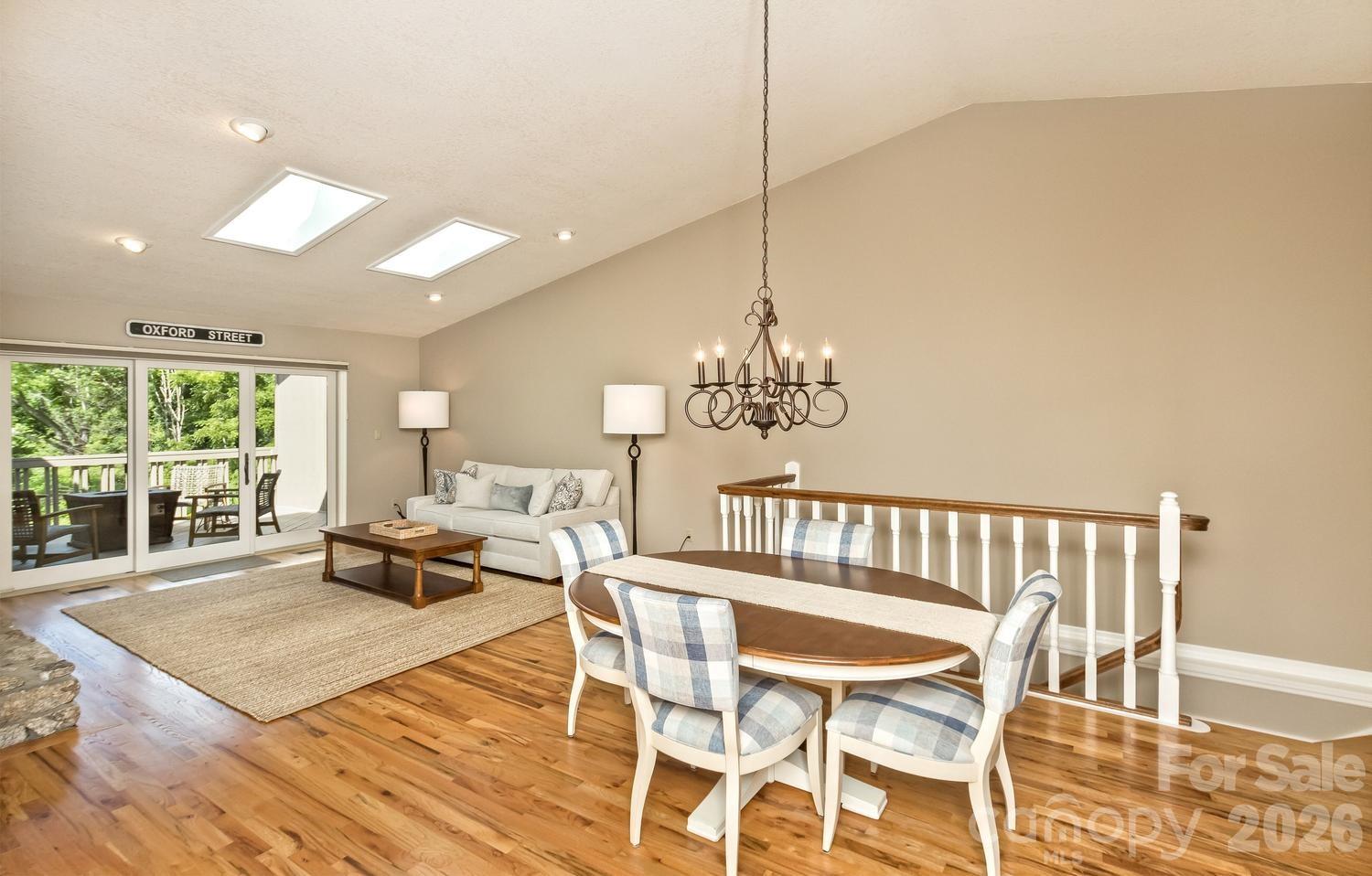 9 Ridge Terrace — Asheville