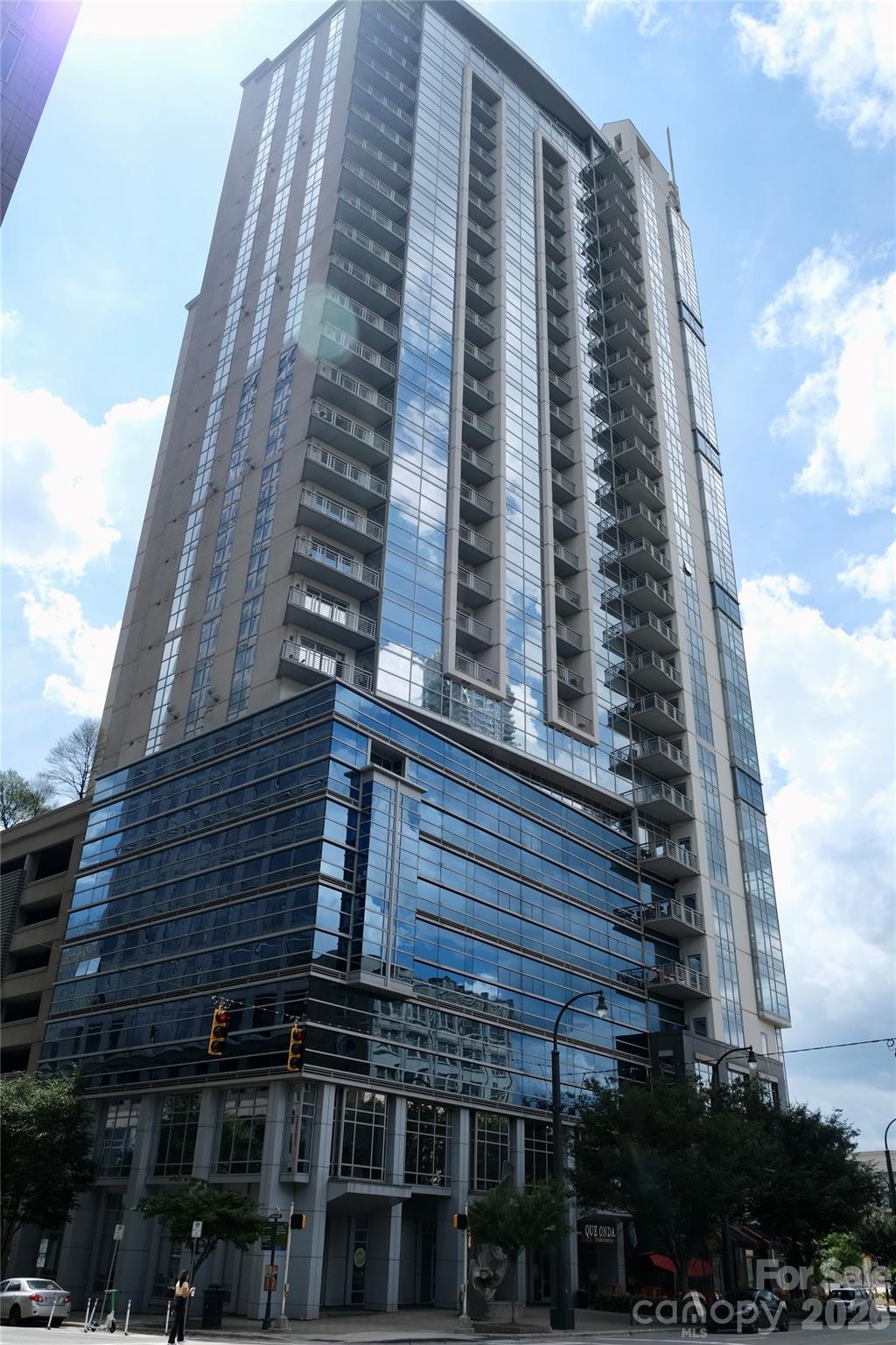 333 W Trade Street #1210 — Charlotte