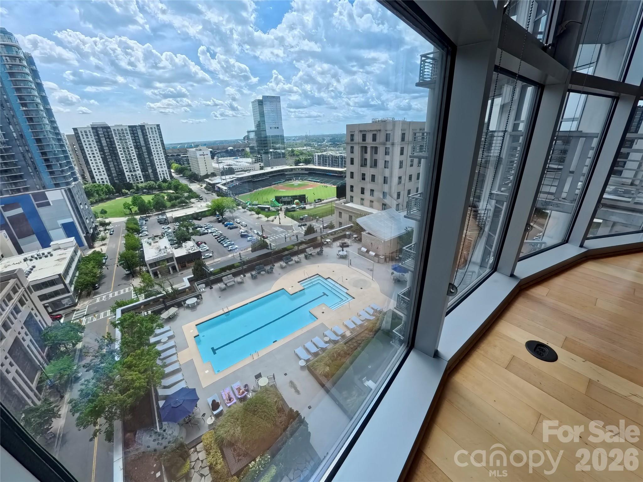 333 W Trade Street #1210 — Charlotte