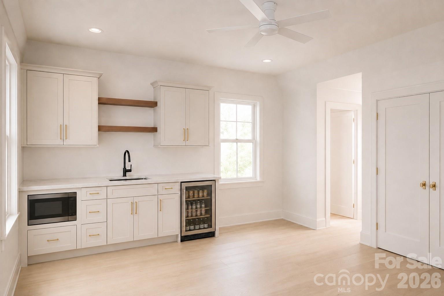 1116 Providence Road — Charlotte