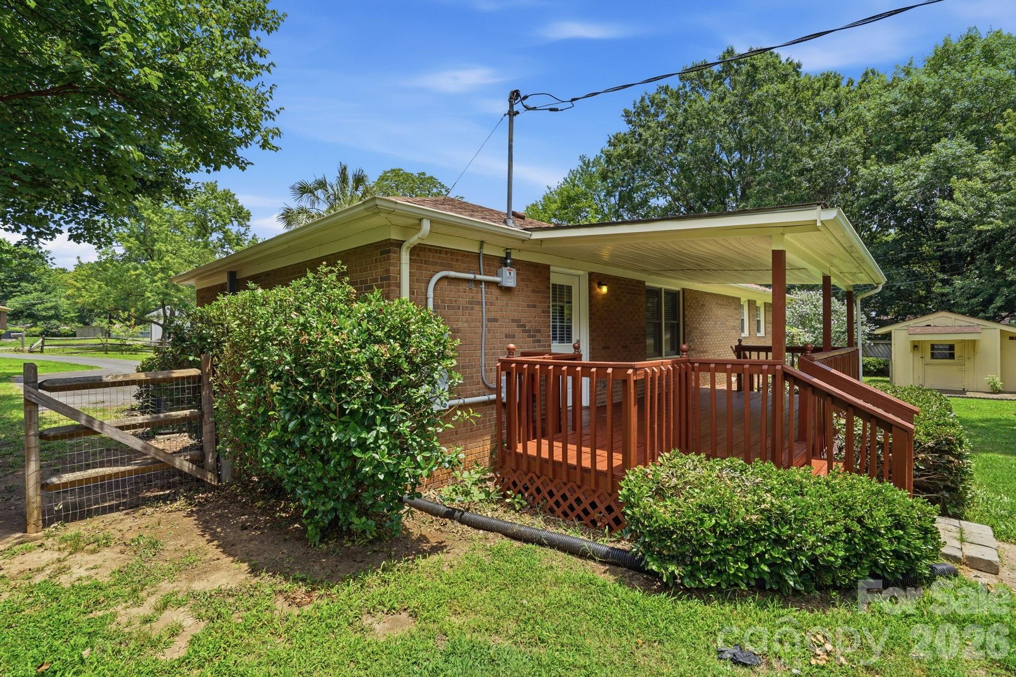 218 Drye Lane — Matthews