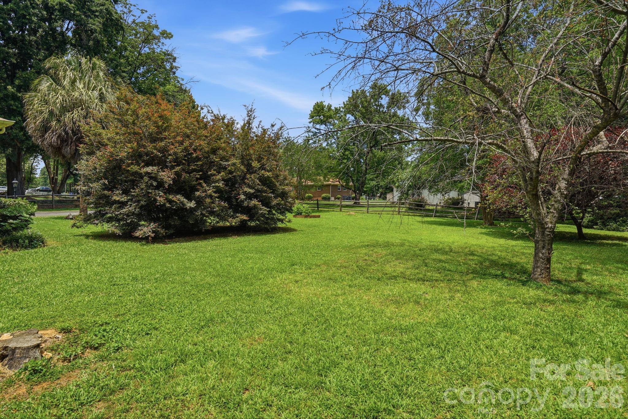 218 Drye Lane — Matthews