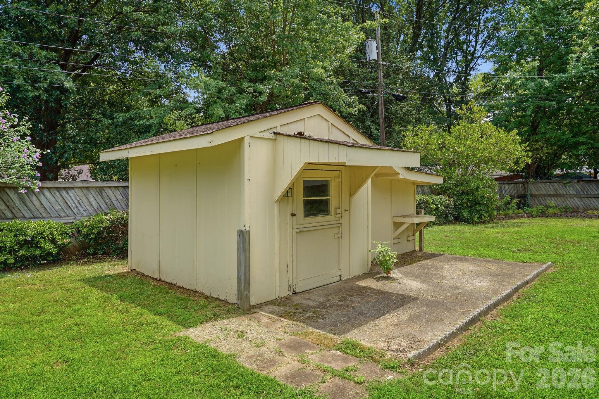 218 Drye Lane — Matthews