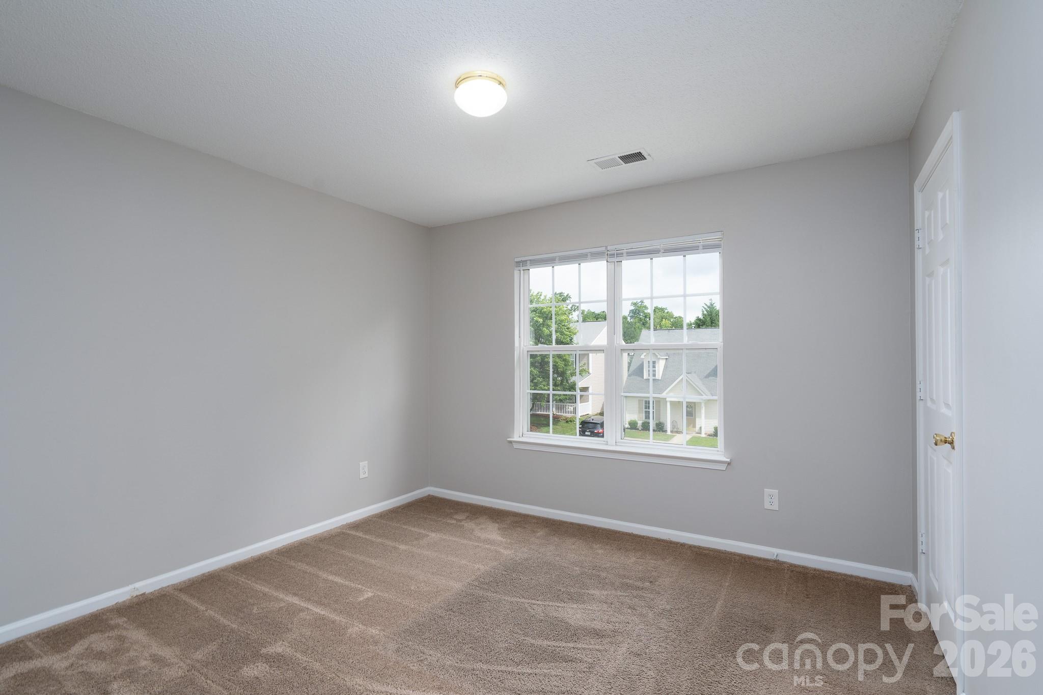8016 Bronze Pike Drive — Charlotte