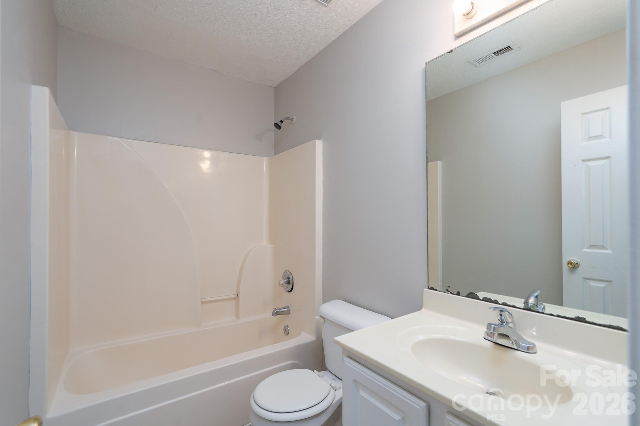 8016 Bronze Pike Drive — Charlotte