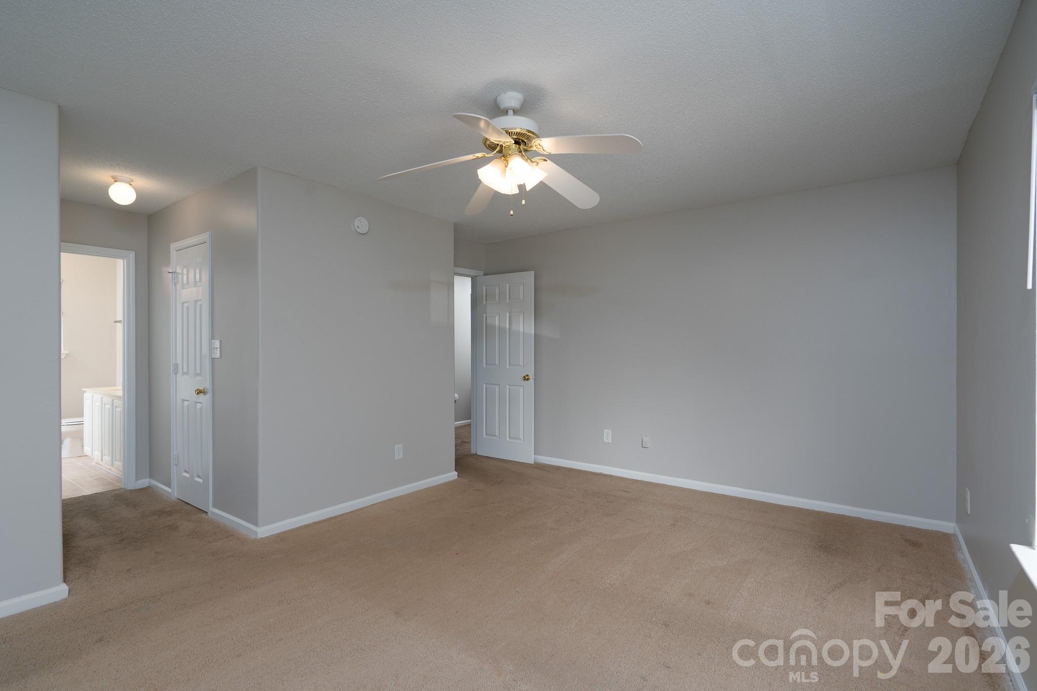 8016 Bronze Pike Drive — Charlotte