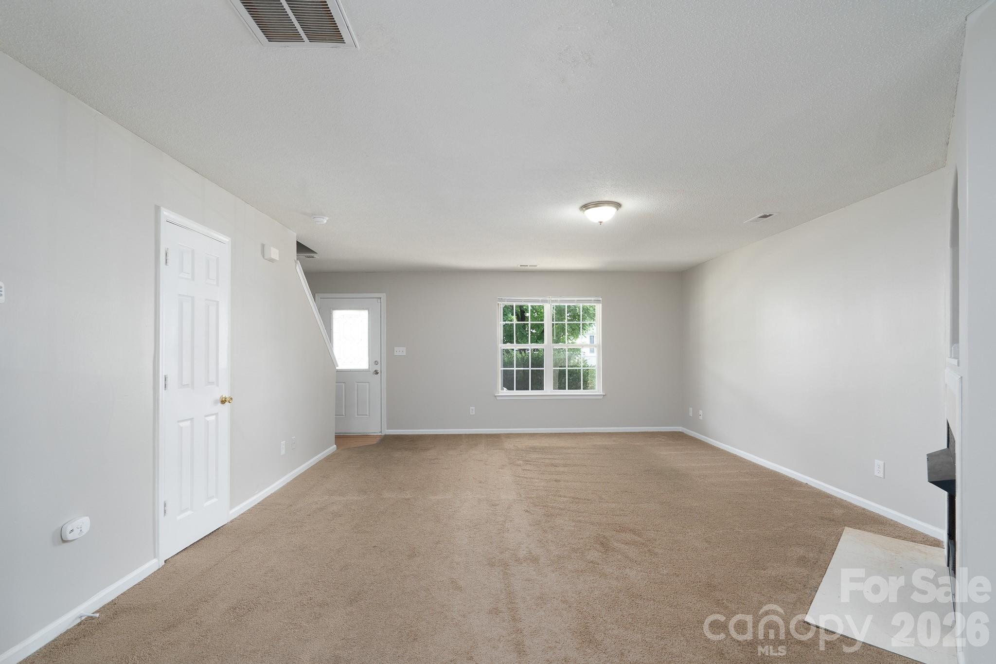 8016 Bronze Pike Drive — Charlotte