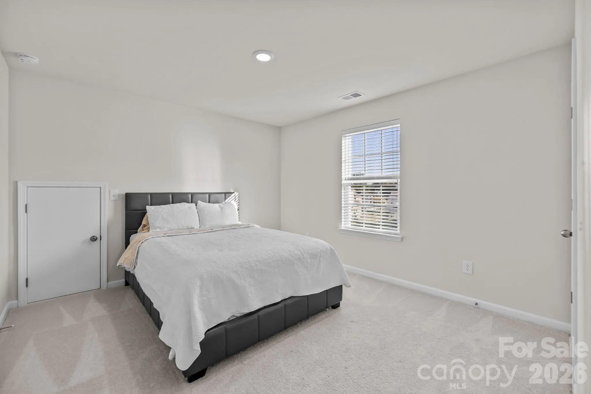 18045 Stark Way — Charlotte