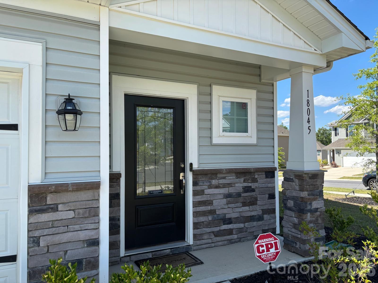 18045 Stark Way — Charlotte