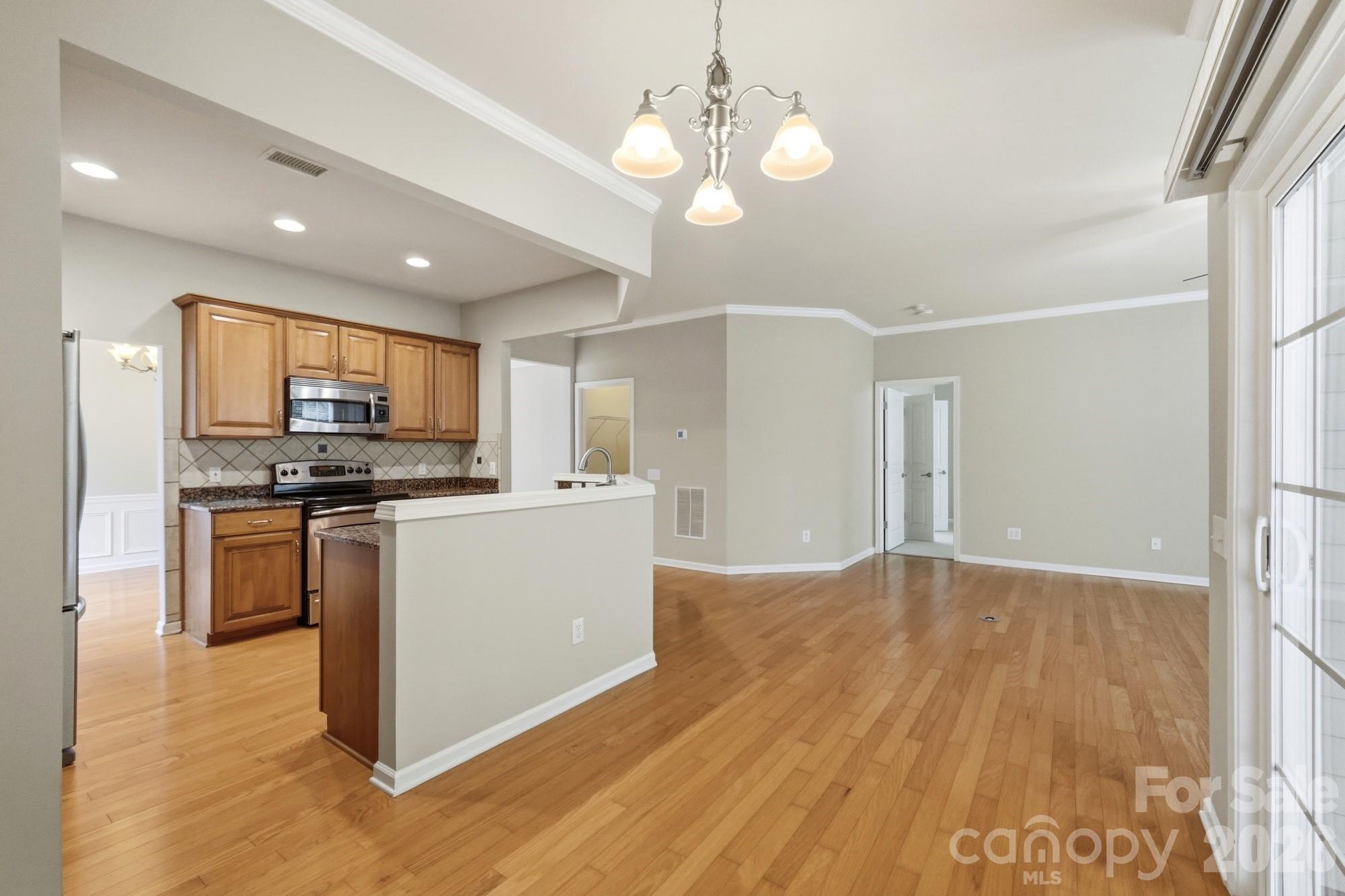 2147 Ashley River Road — Waxhaw