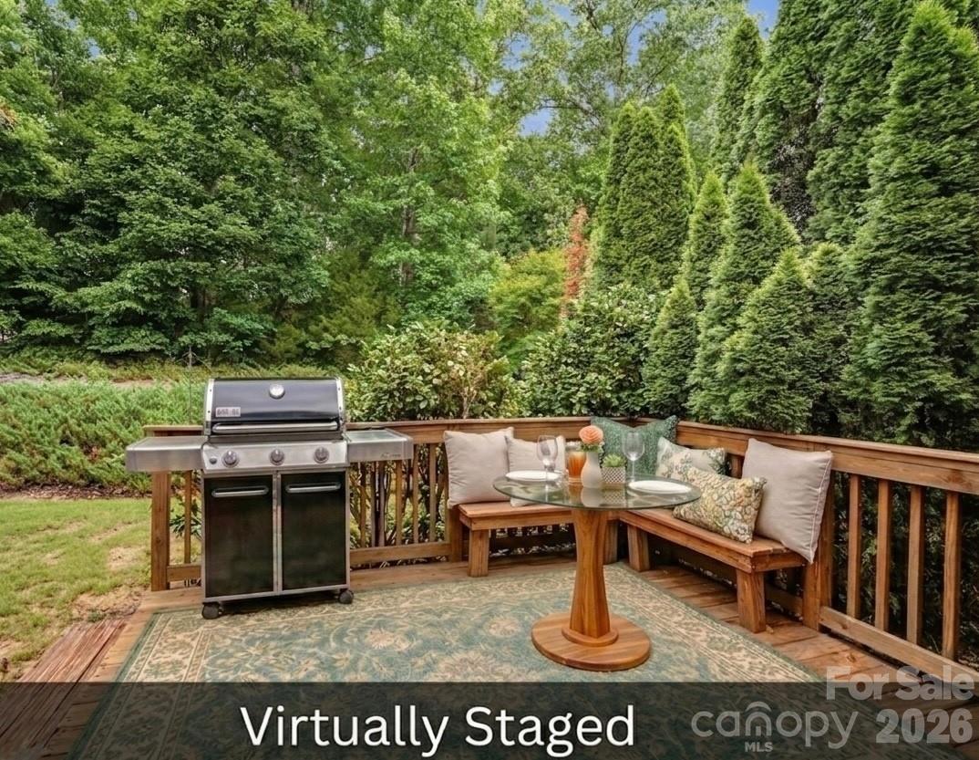 2147 Ashley River Road — Waxhaw
