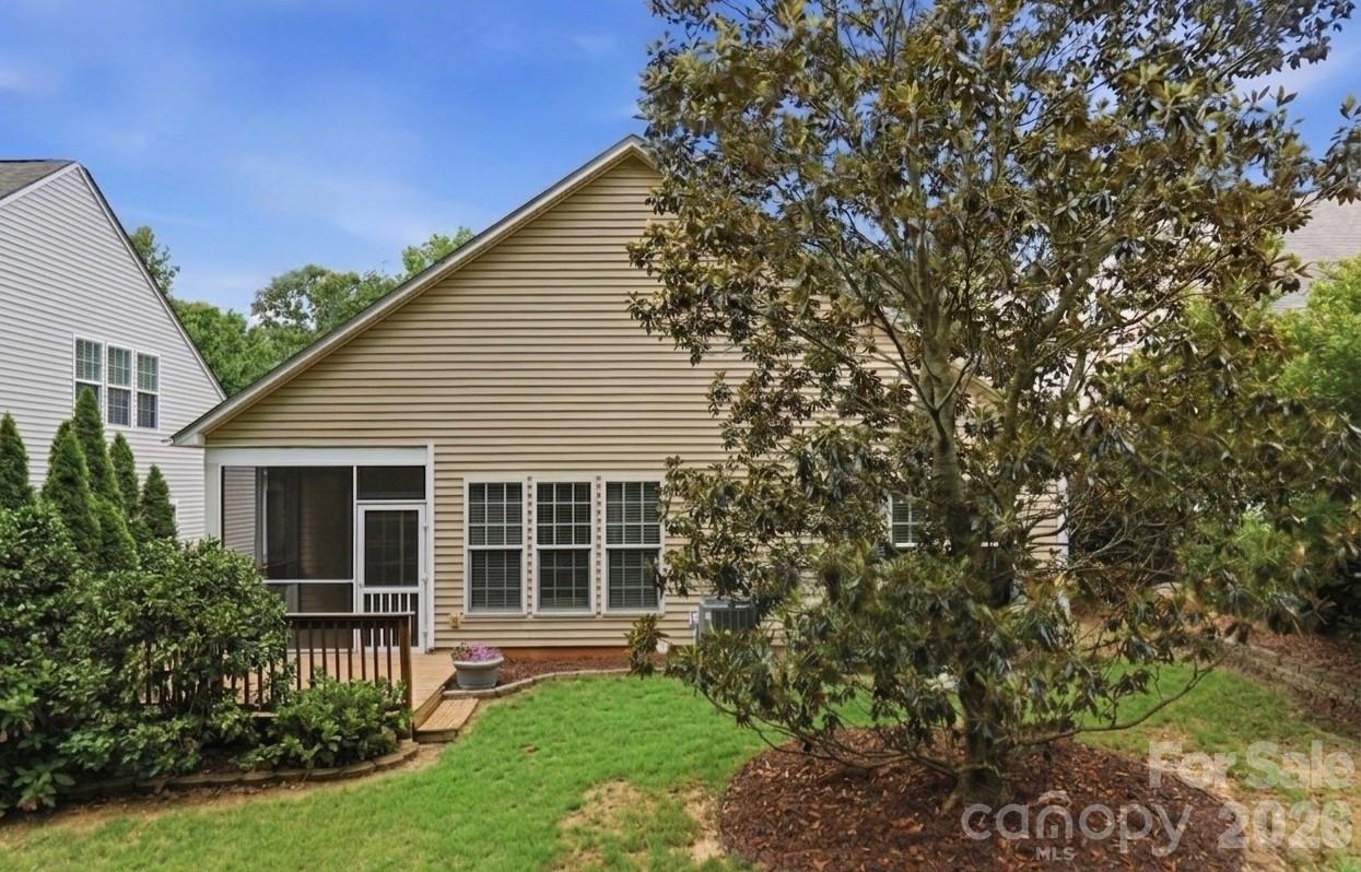 2147 Ashley River Road — Waxhaw
