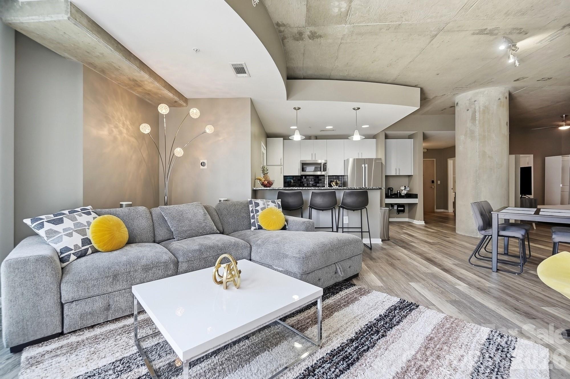 210 N Church Street #1803 — Charlotte