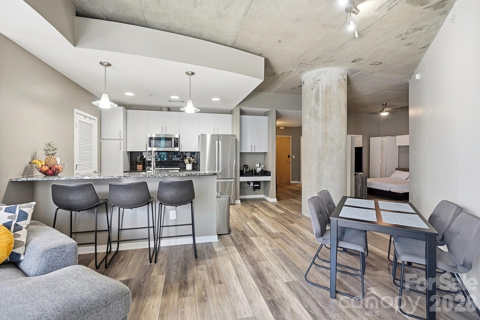 210 N Church Street #1803 — Charlotte