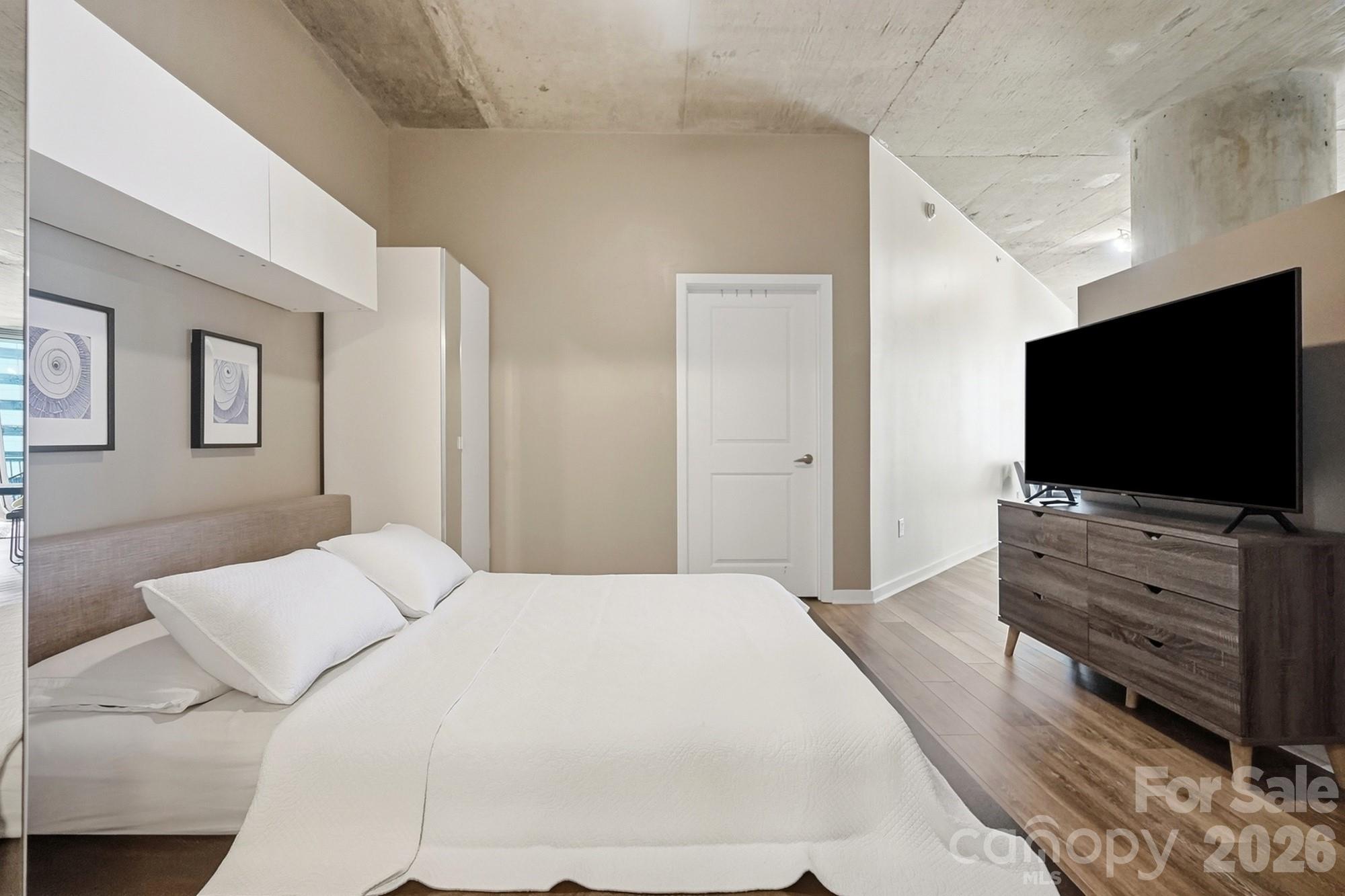 210 N Church Street #1803 — Charlotte