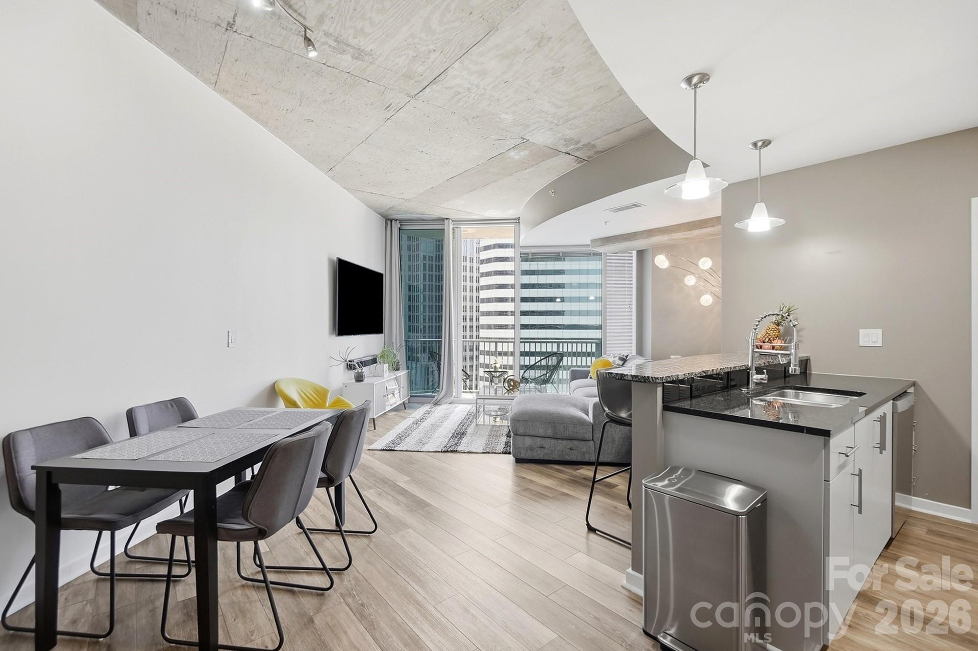 210 N Church Street #1803 — Charlotte