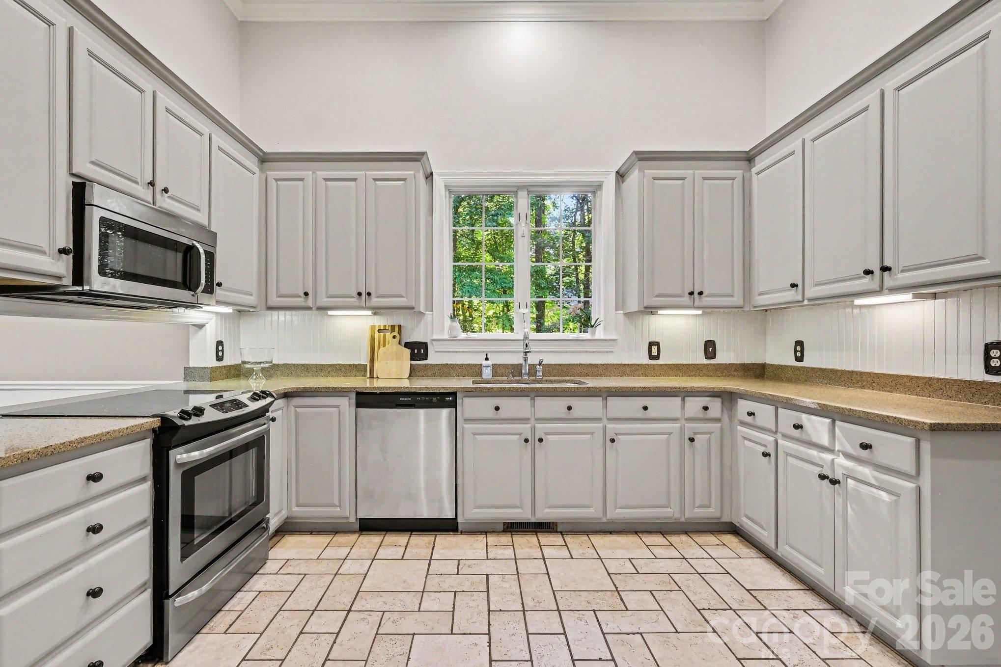 105 Orchard Ridge Road — Locust