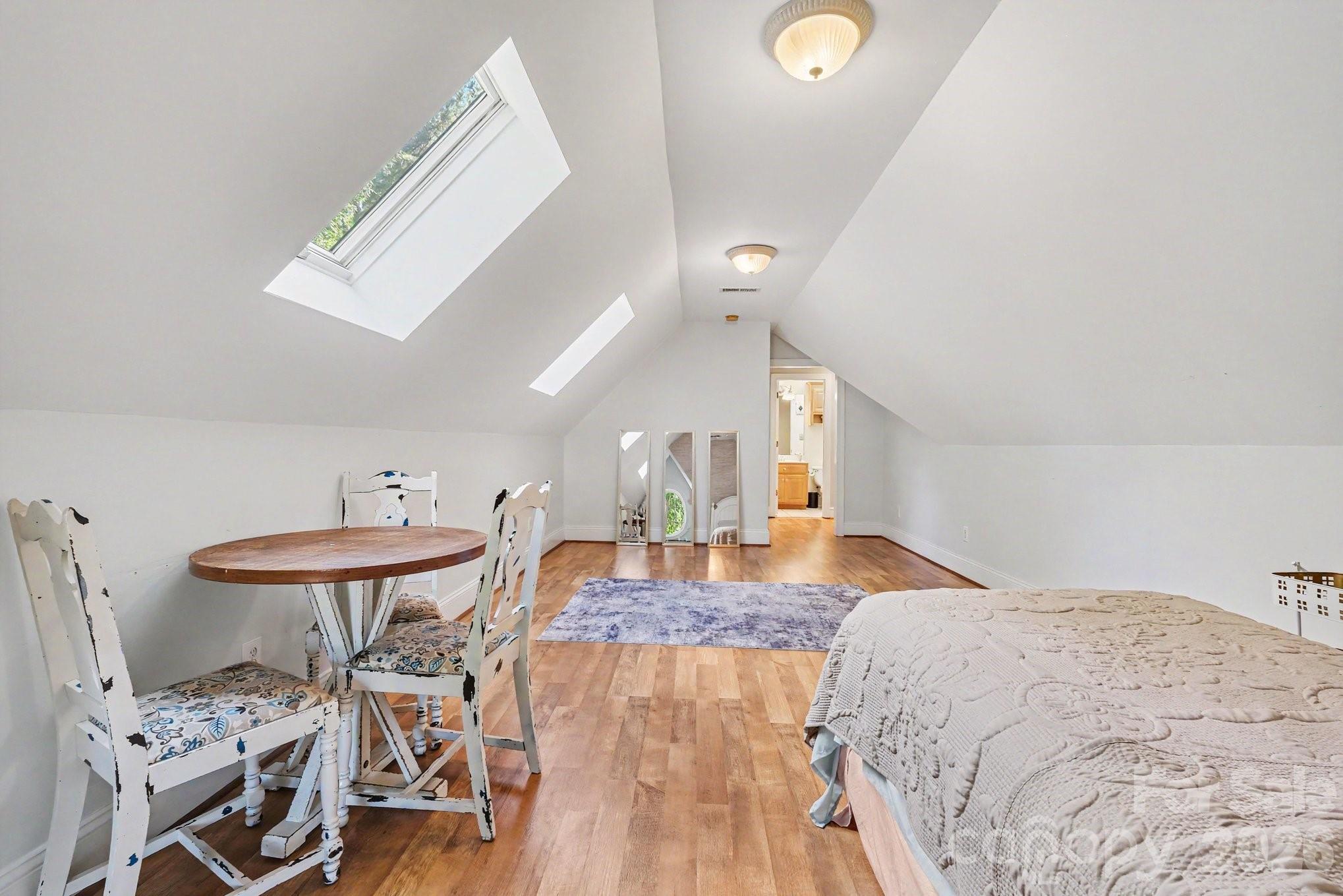 105 Orchard Ridge Road — Locust