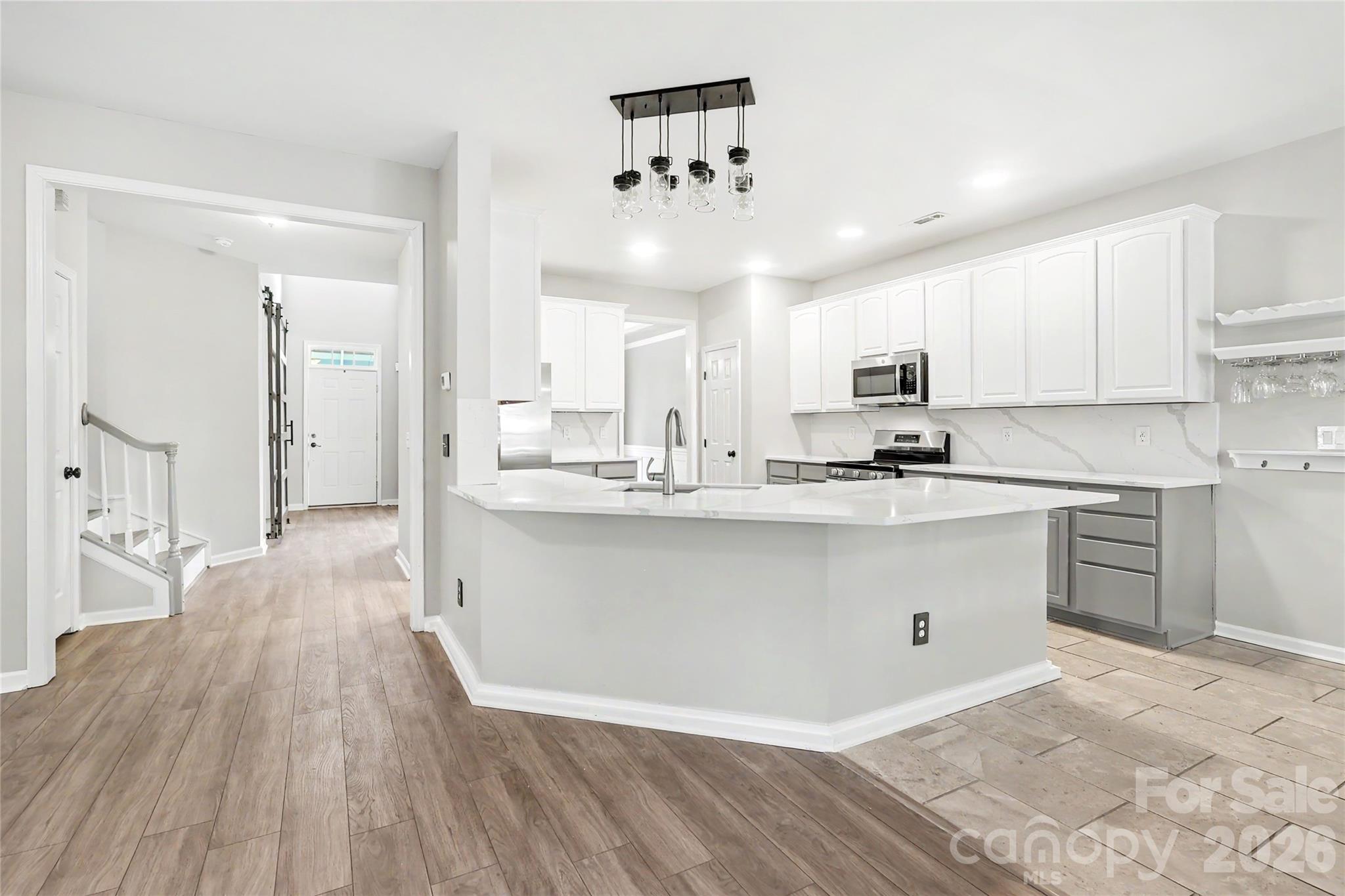 8712 Cool Meadow Drive — Huntersville
