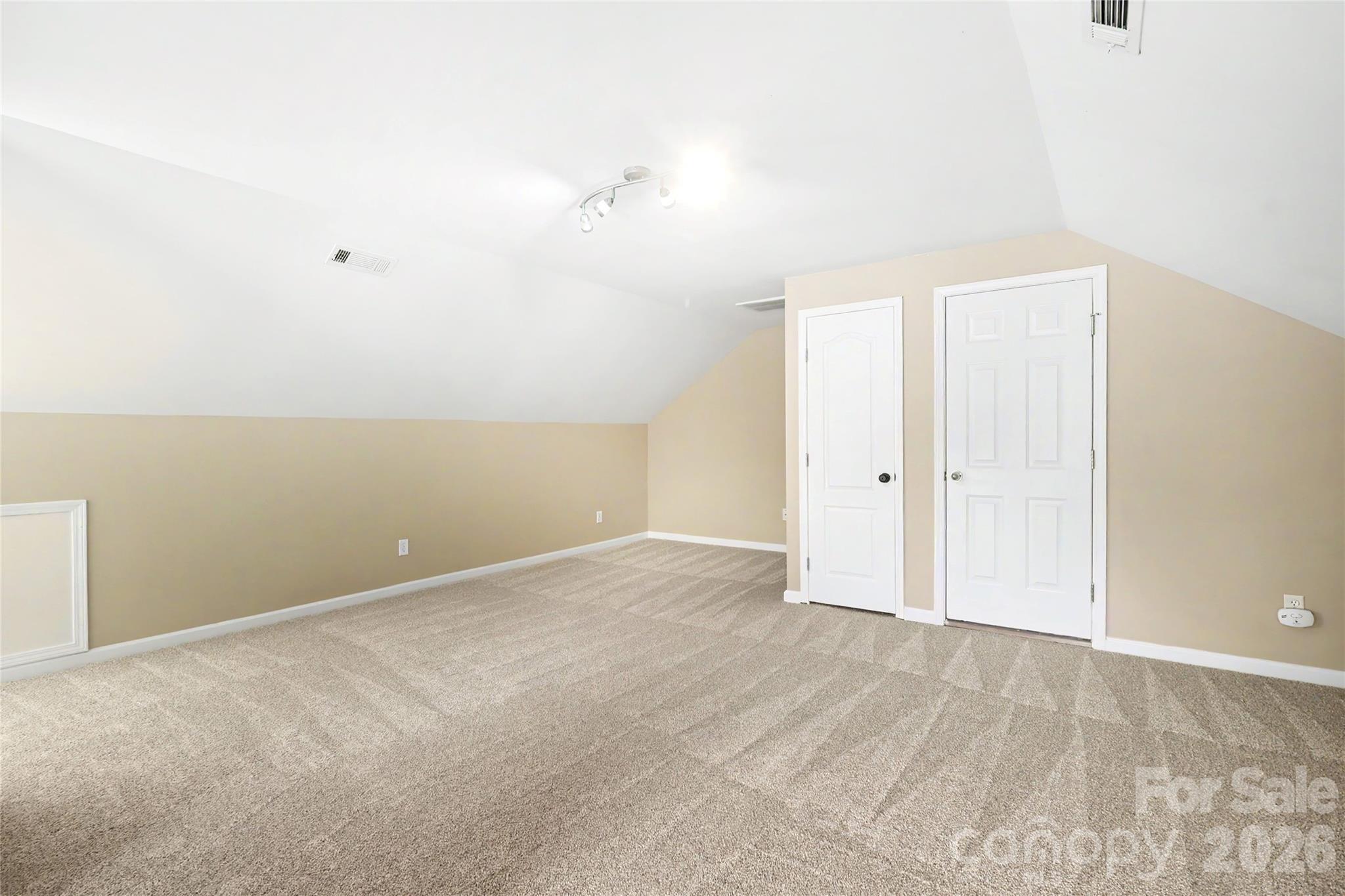 8712 Cool Meadow Drive — Huntersville