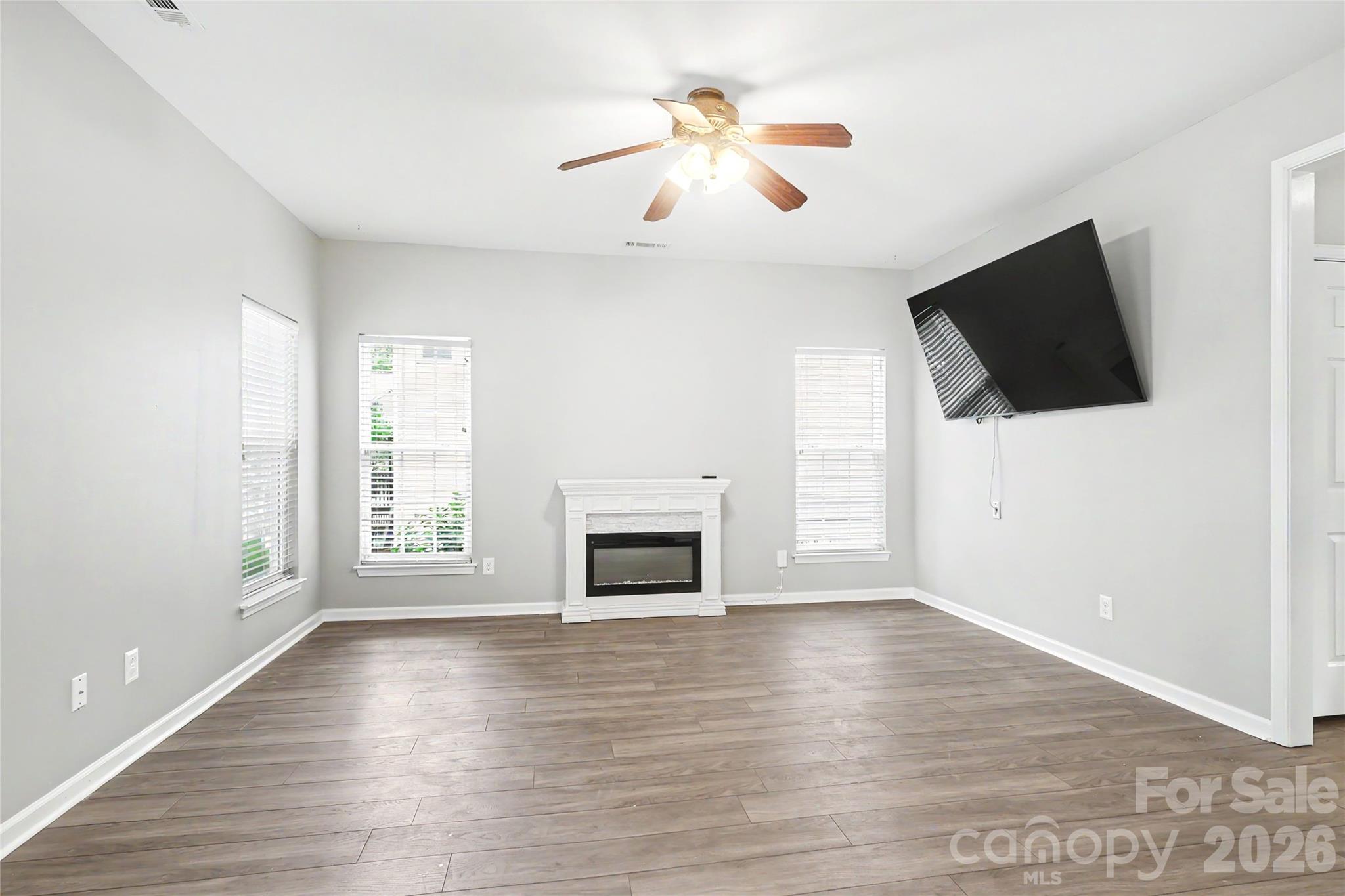 8712 Cool Meadow Drive — Huntersville