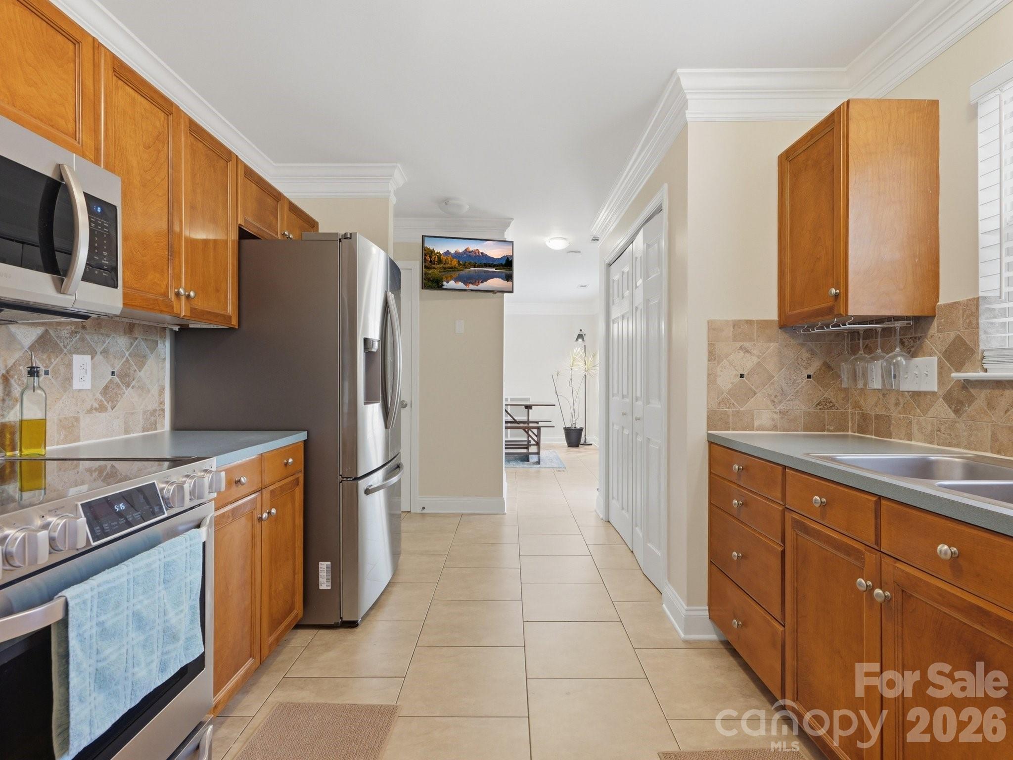 7313 Mapleridge Drive — Charlotte