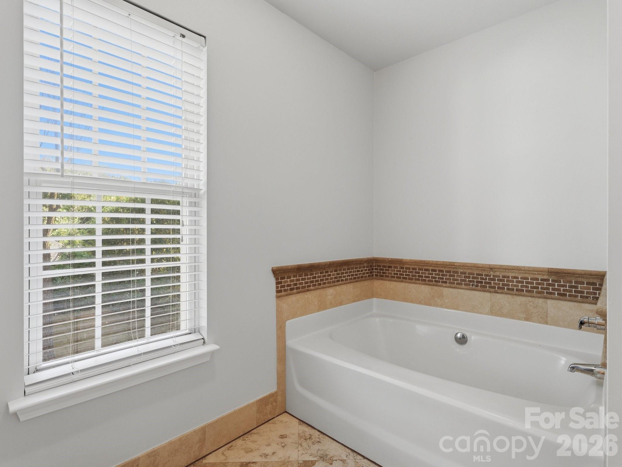 7313 Mapleridge Drive — Charlotte