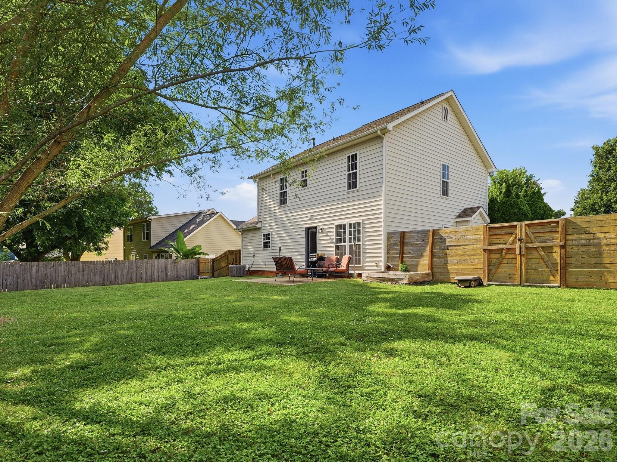7313 Mapleridge Drive — Charlotte