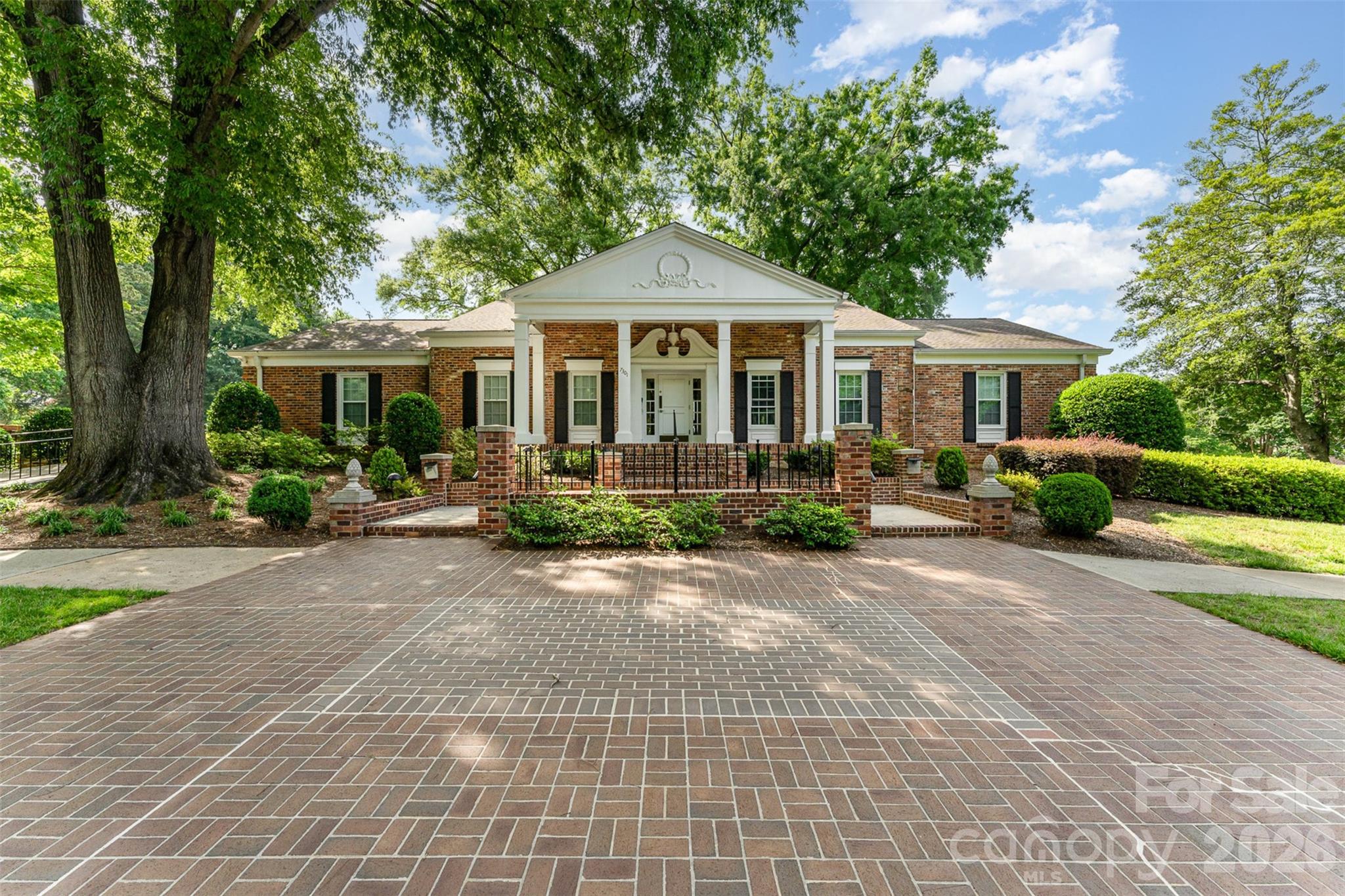 7026 Quail Hill Road — Charlotte