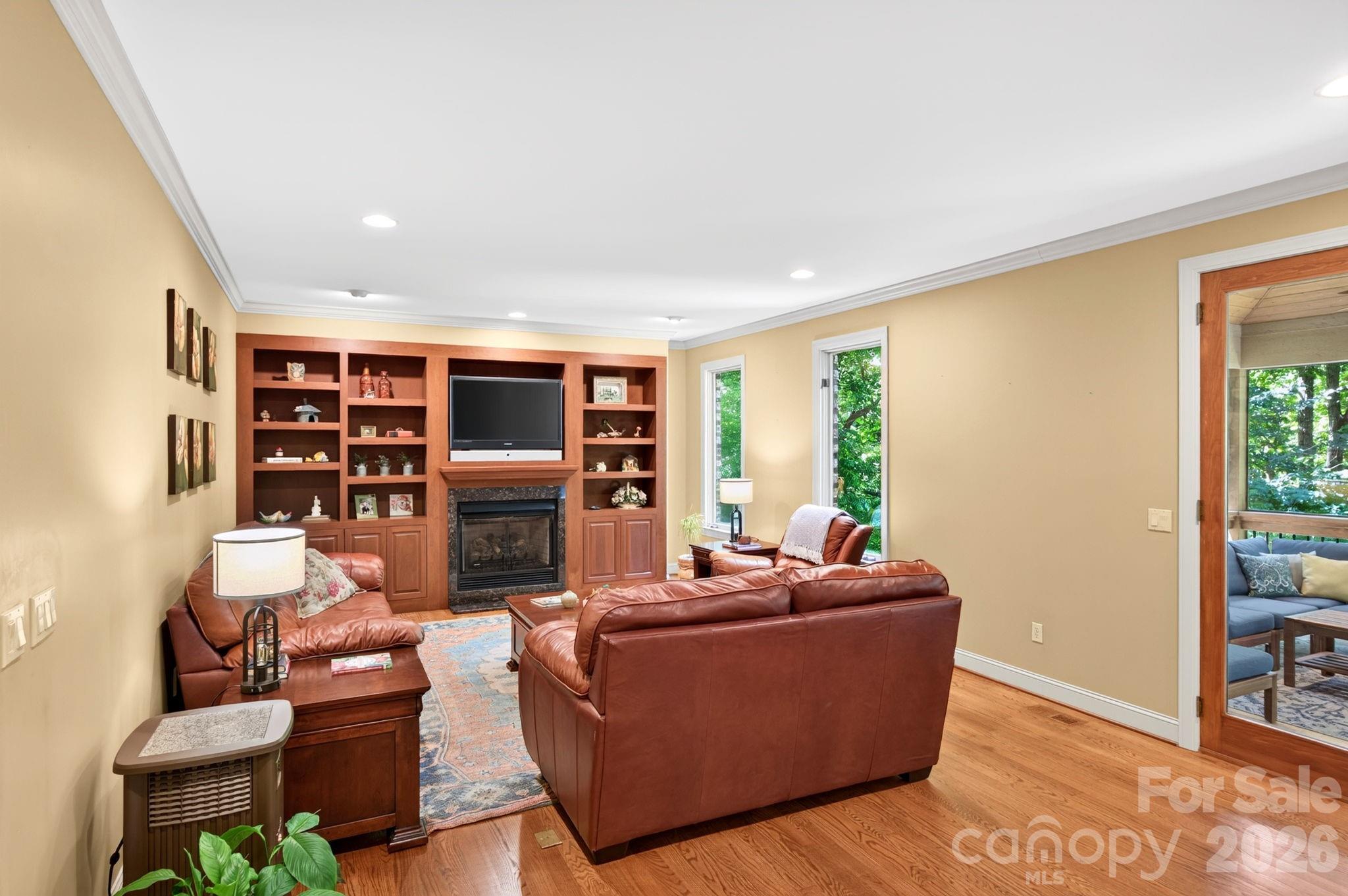 25 Whitaker View Road — Fairview