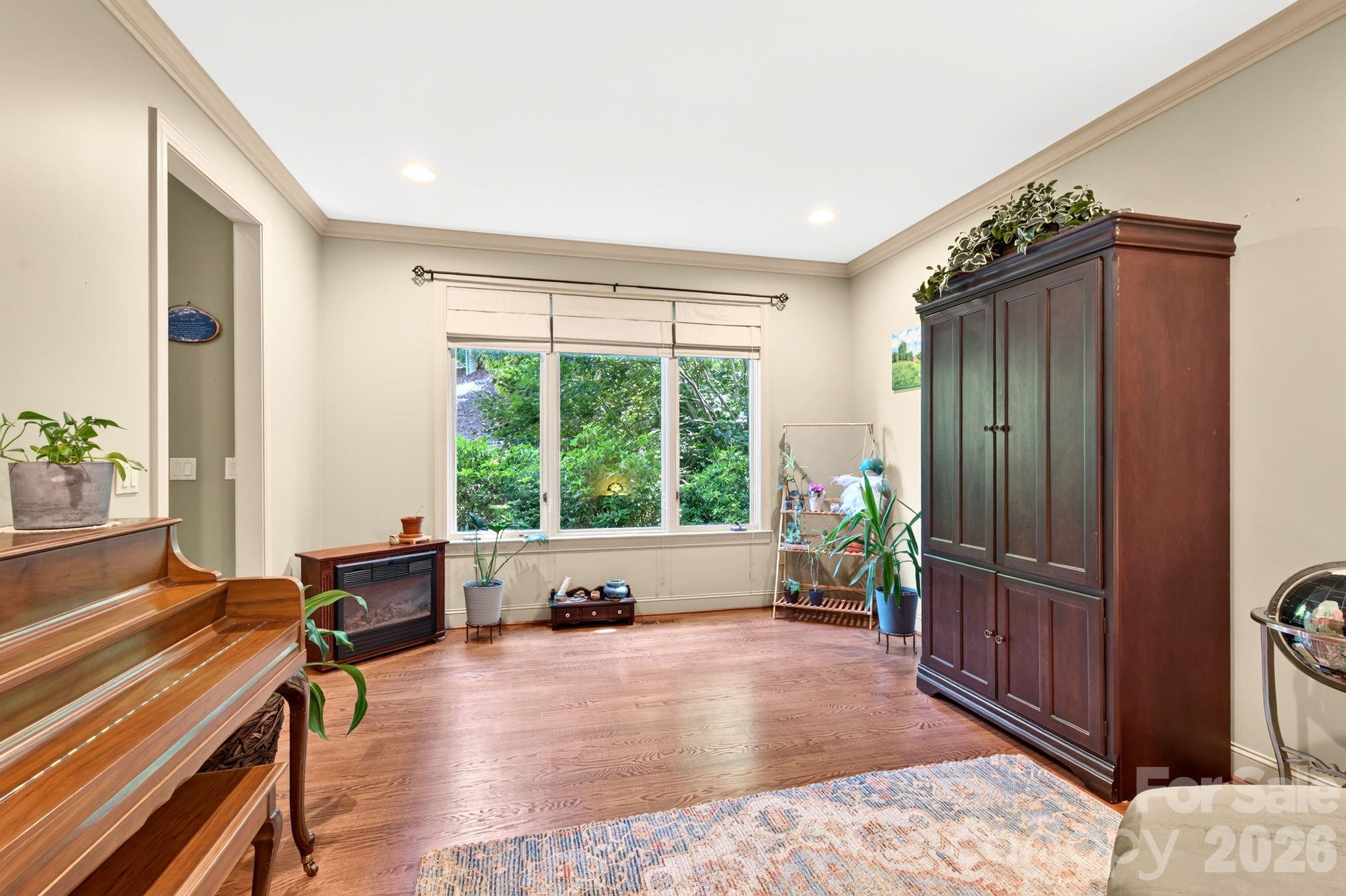 25 Whitaker View Road — Fairview