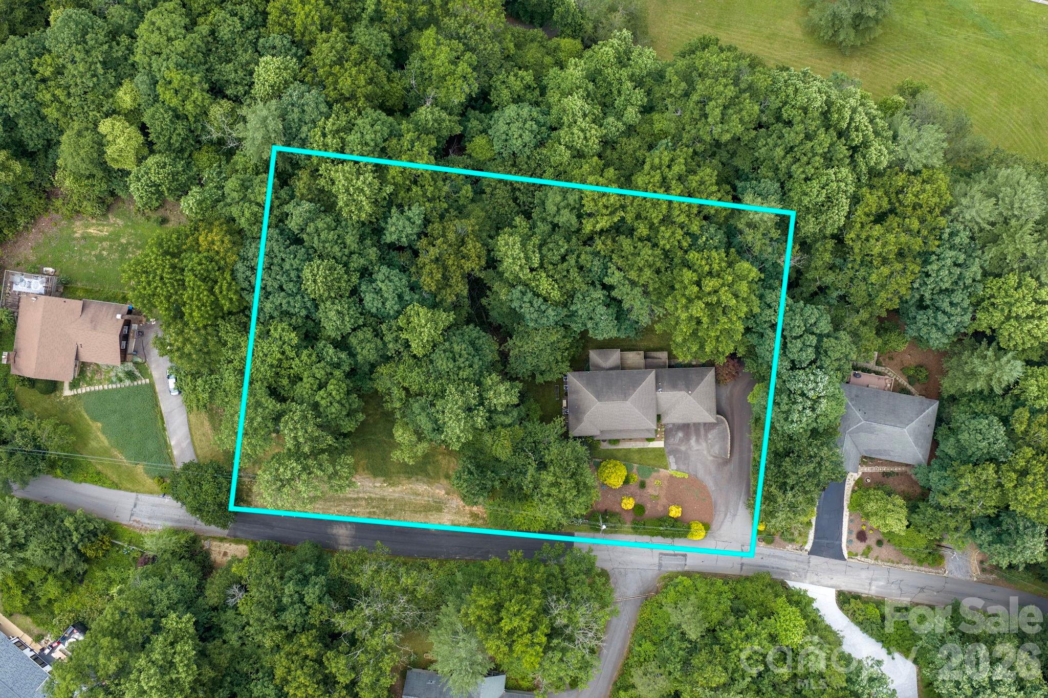 25 Whitaker View Road — Fairview
