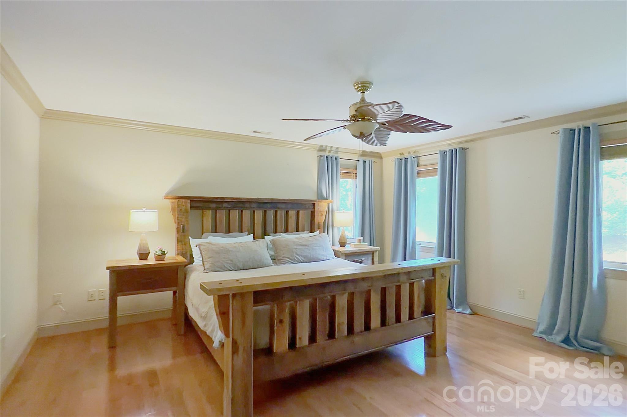 25 Whitaker View Road — Fairview